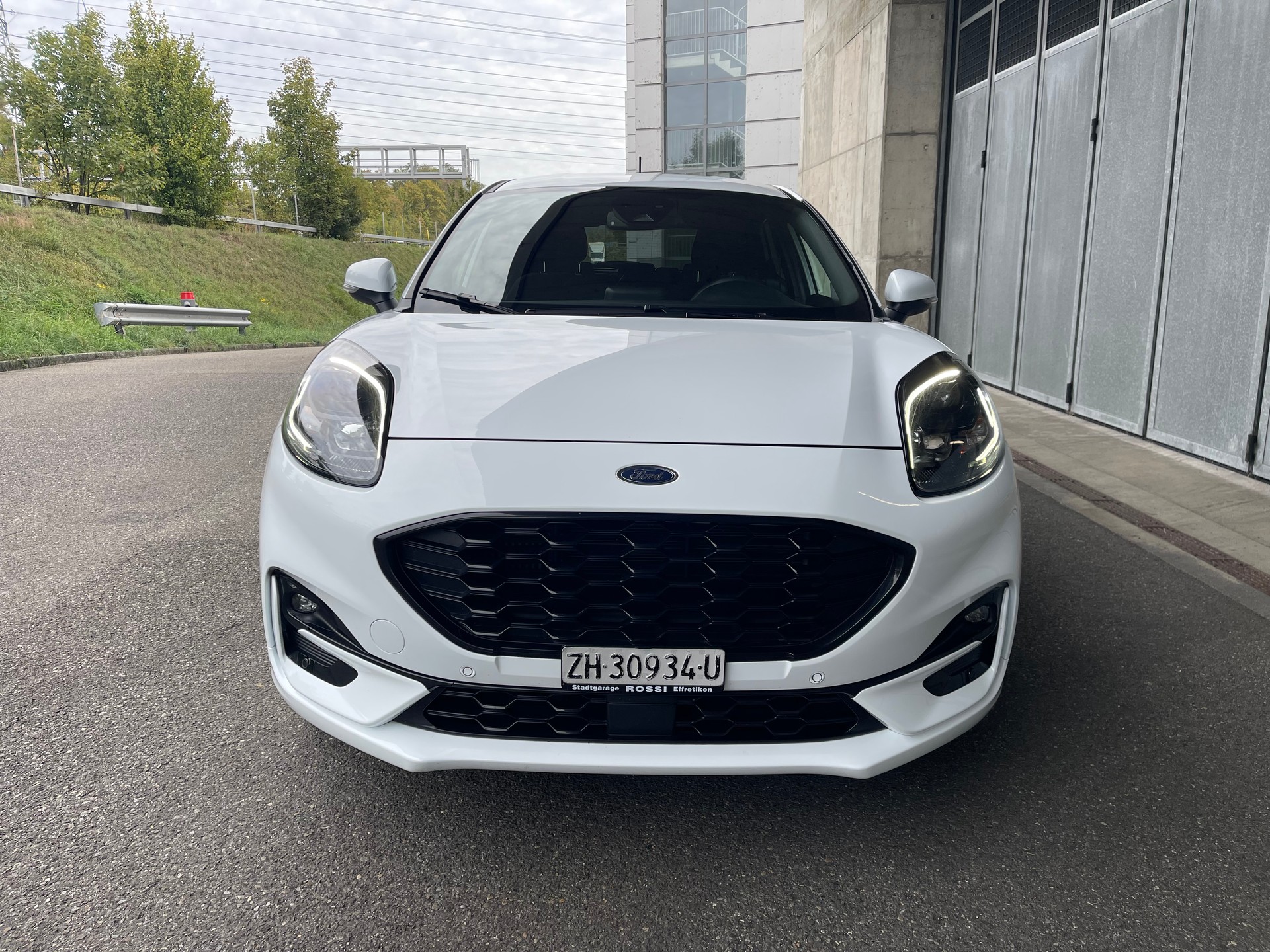 FORD Puma 1.0 EcoB Hybrid ST-Line-image-2