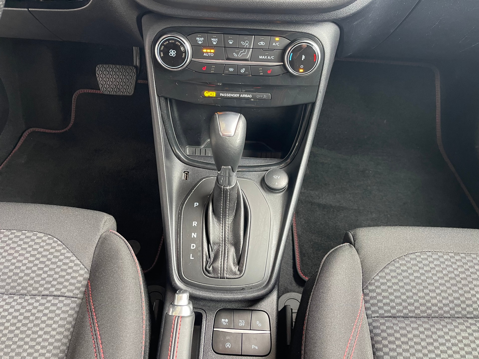 FORD Puma 1.0 EcoB Hybrid ST-Line-image-11