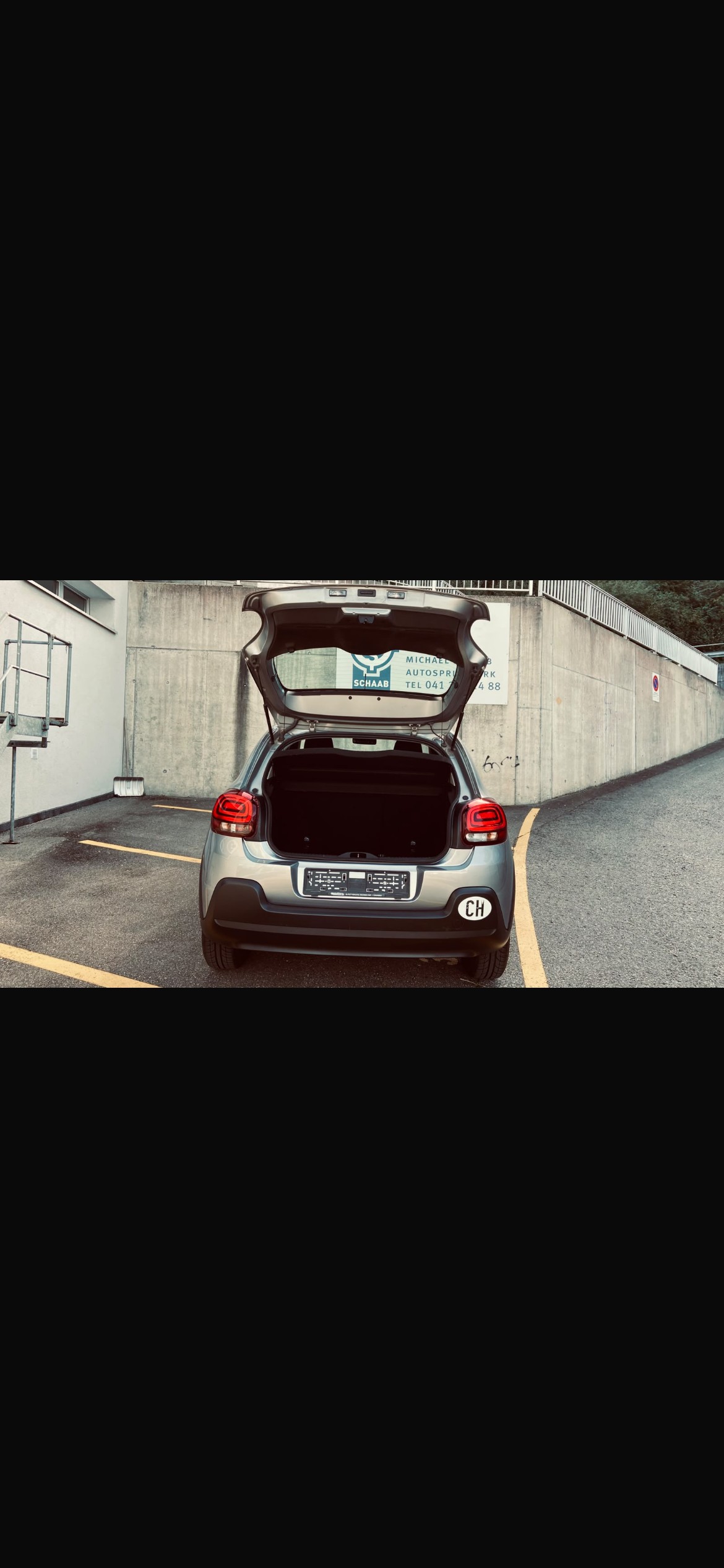 CITROEN C3 1.2i PureTech Feel-image-4
