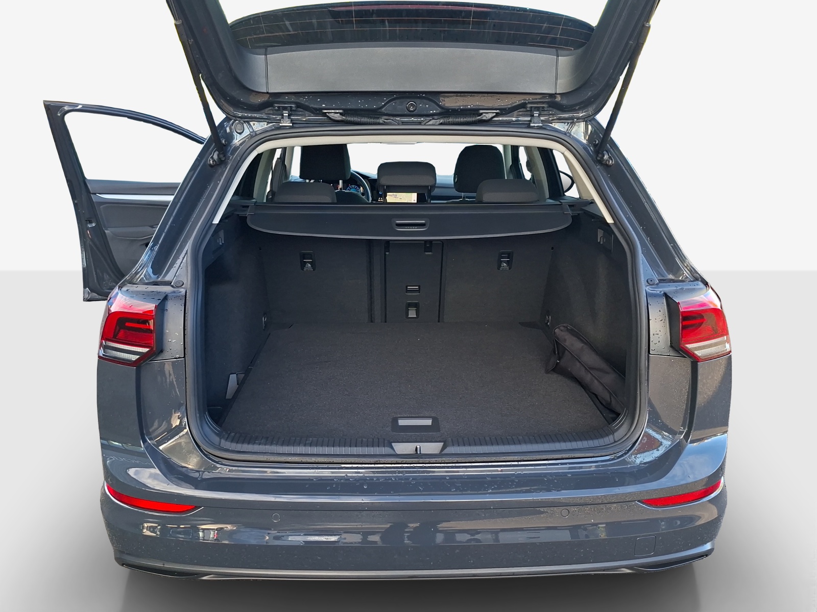 VW Golf Variant 1.0 TSI Life-image-12
