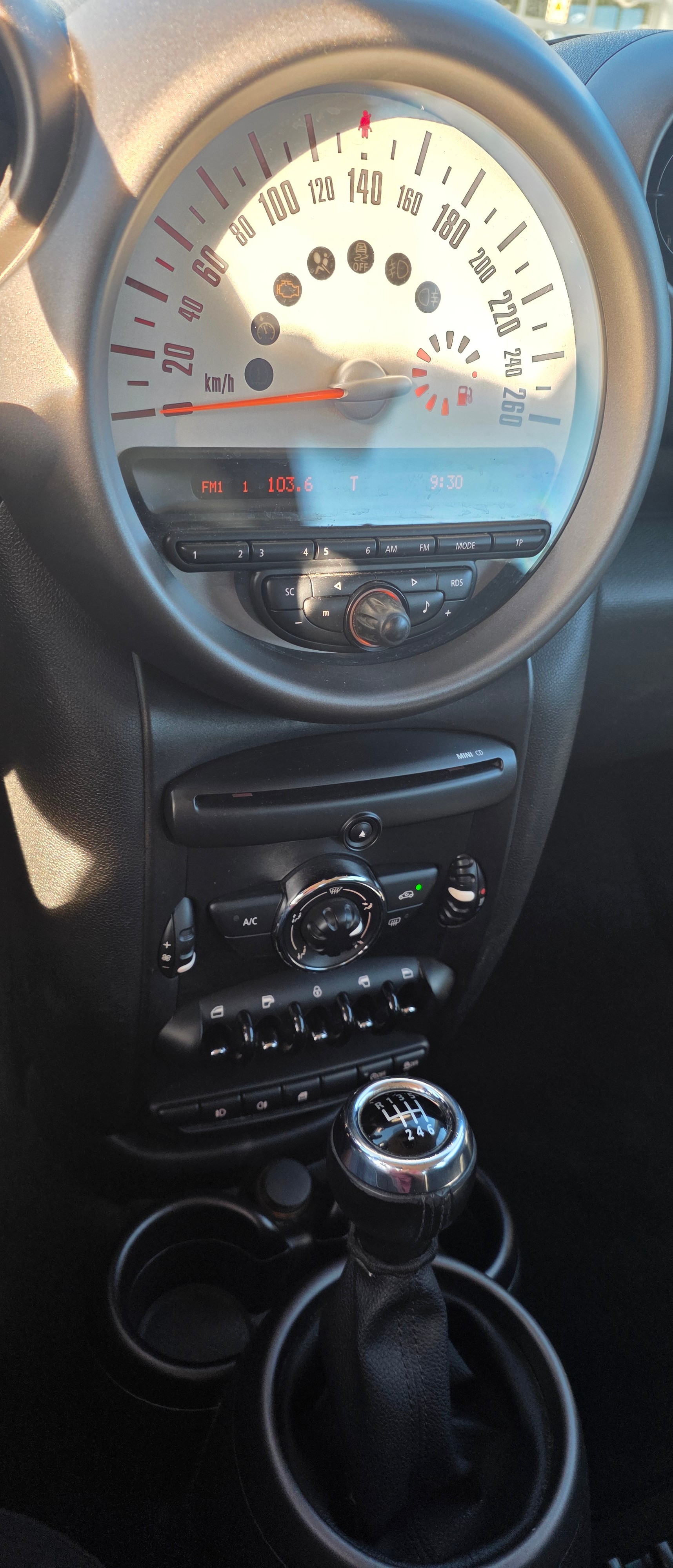 MINI 1.6i One-image-3