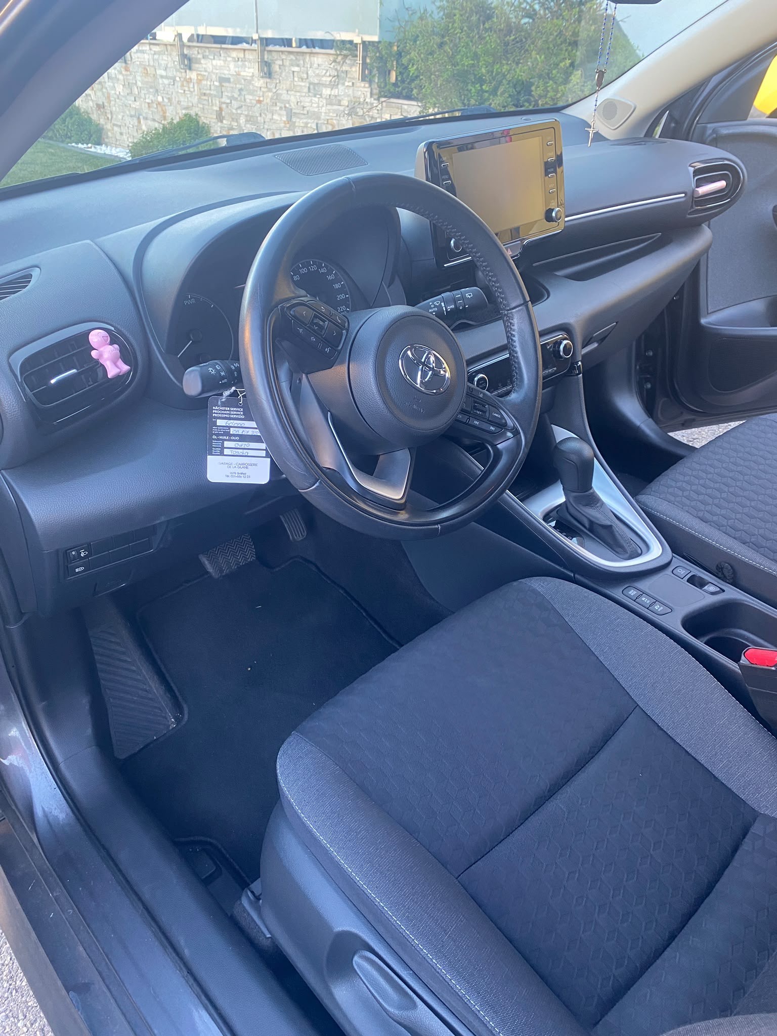 TOYOTA 1.5 VVT-i HSD Trend-image-1
