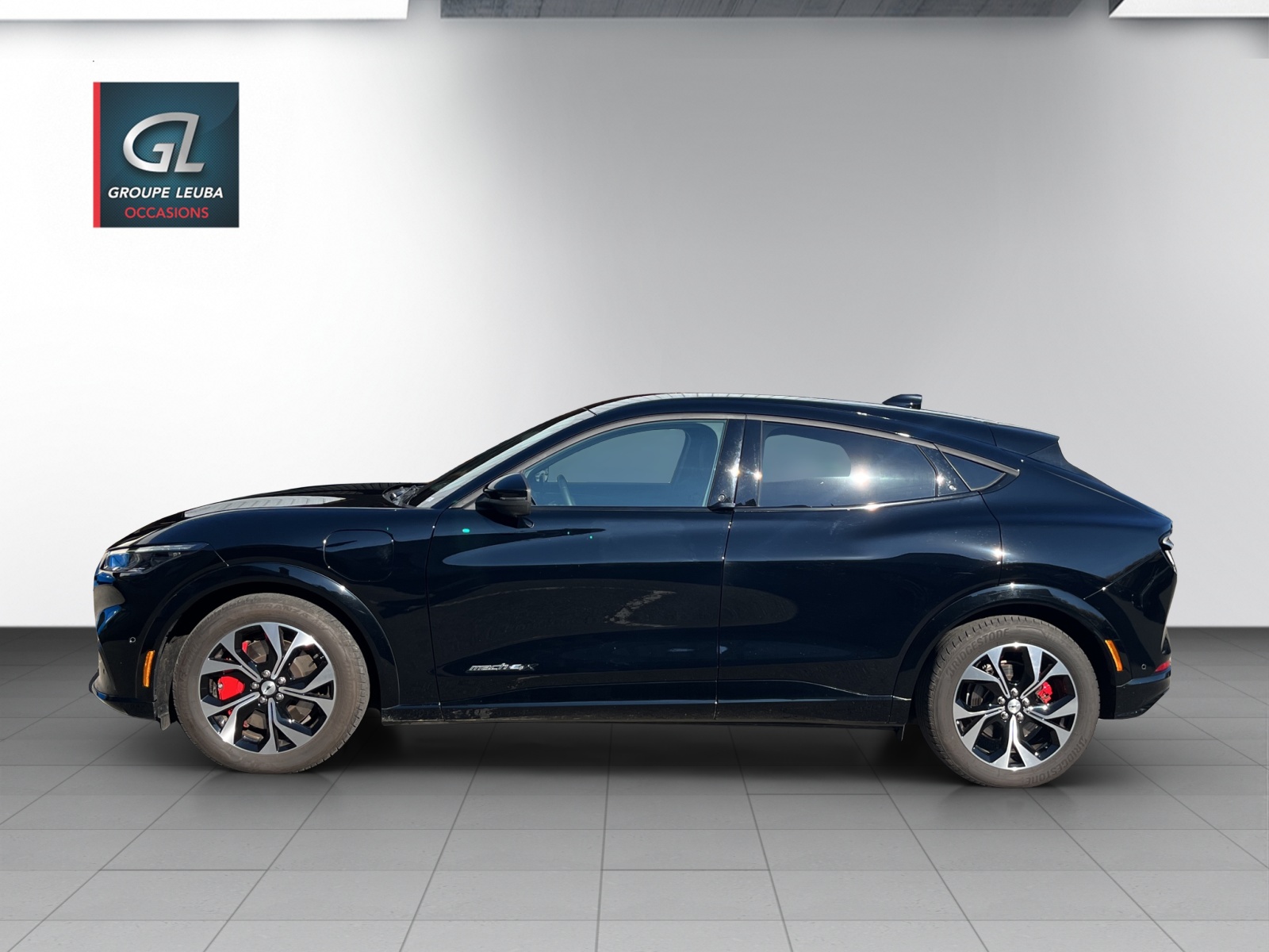 FORD Mustang MACH-E Premium AWD 88 kWh-image-2
