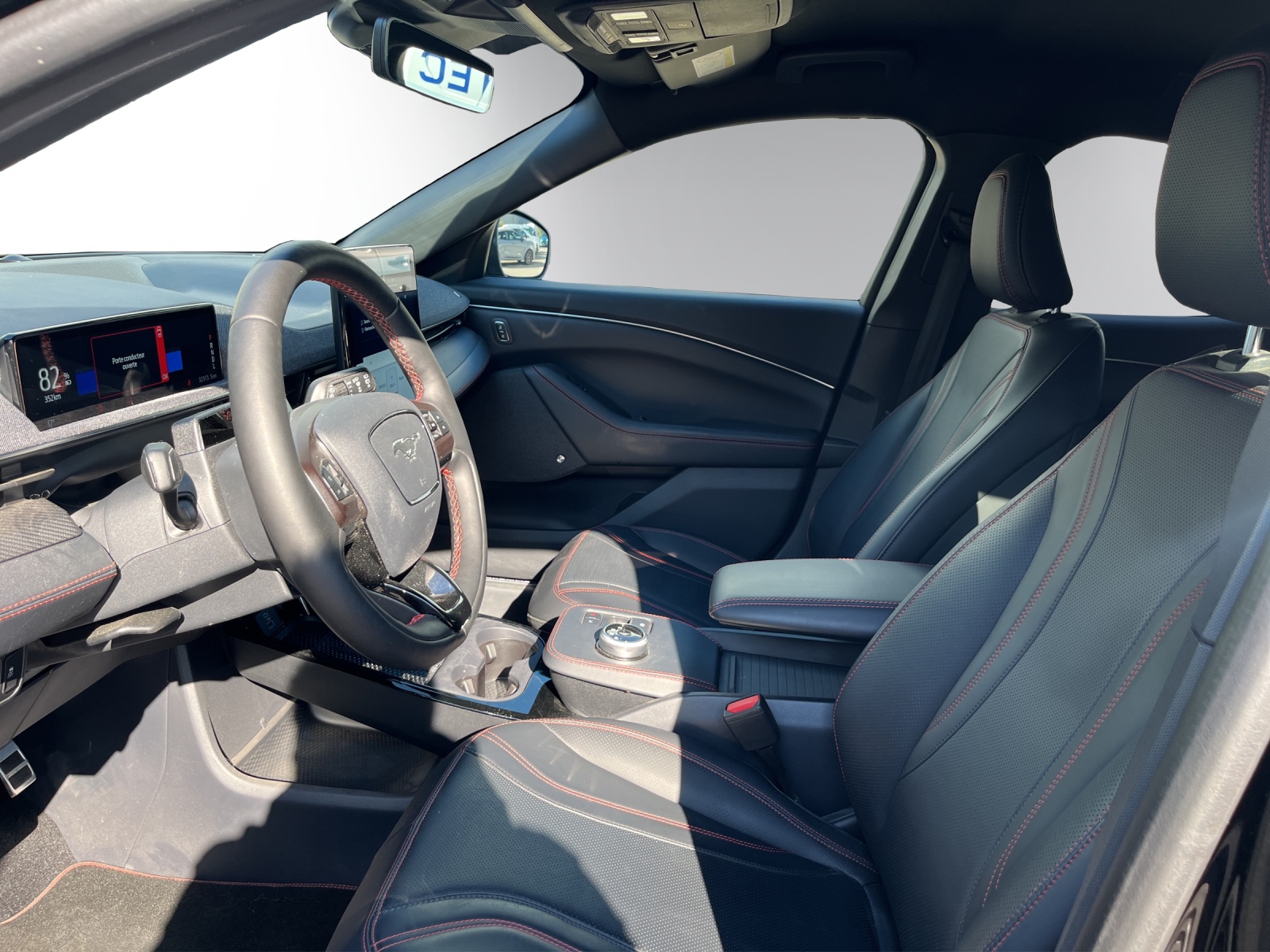 FORD Mustang MACH-E Premium AWD 88 kWh-image-8
