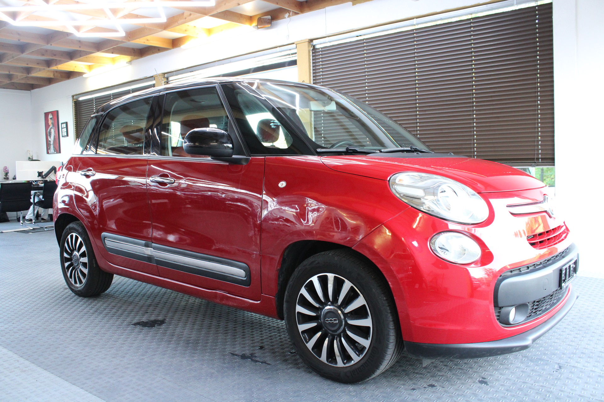 FIAT 500L 1.4 16V Pop Star-image-3