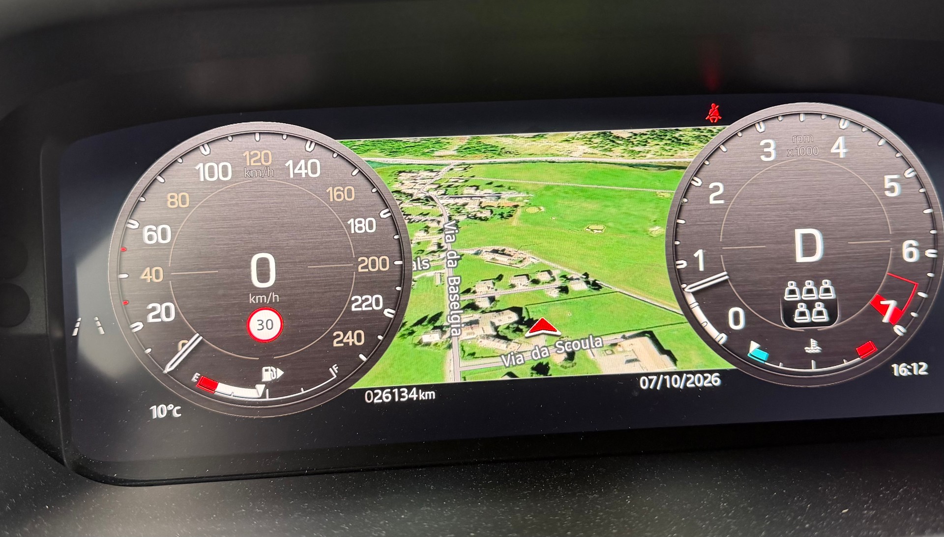 LAND ROVER 3.0 I6 400 X-Dynamic HSE-image-6