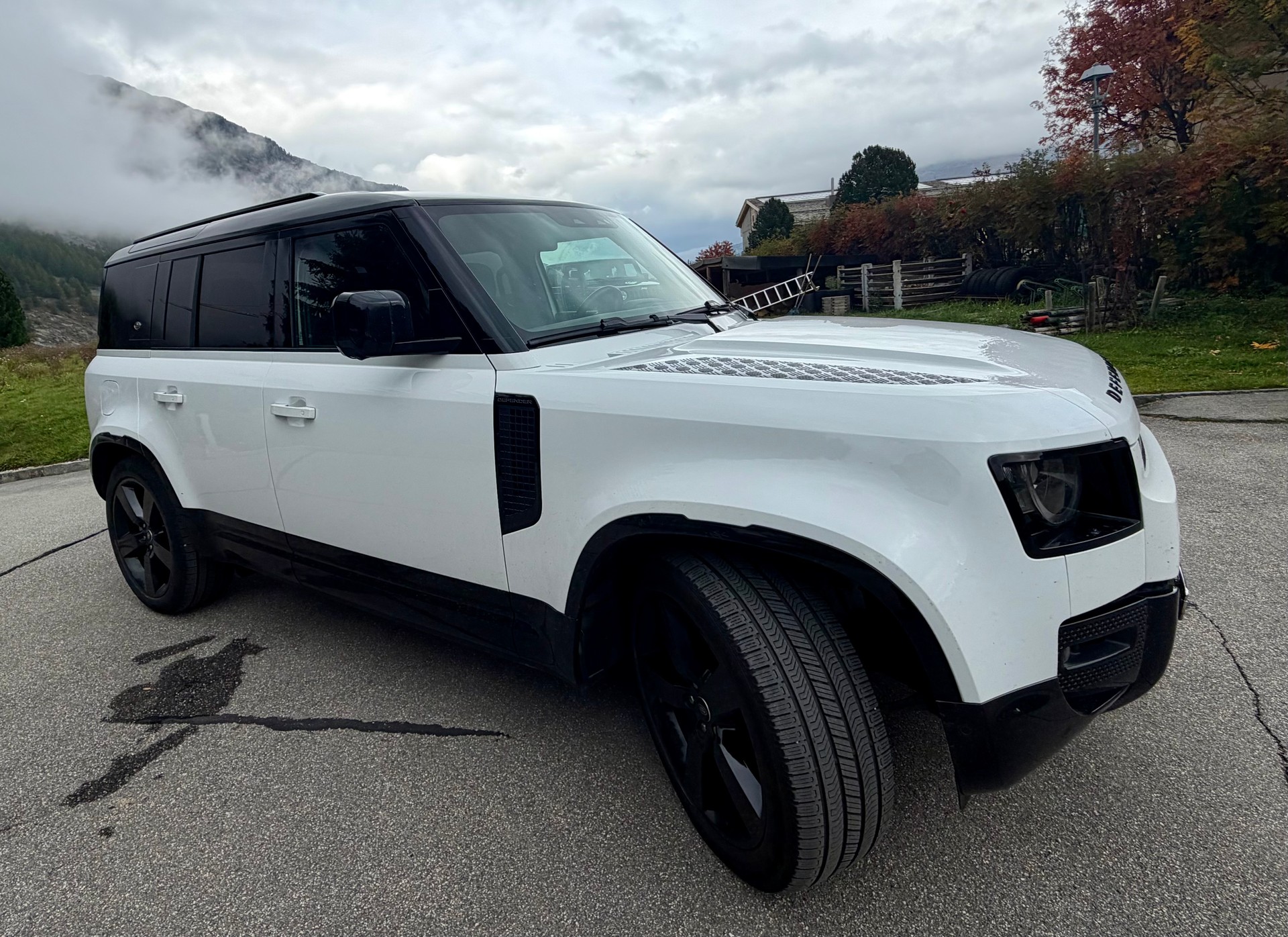 LAND ROVER 3.0 I6 400 X-Dynamic HSE-image-1