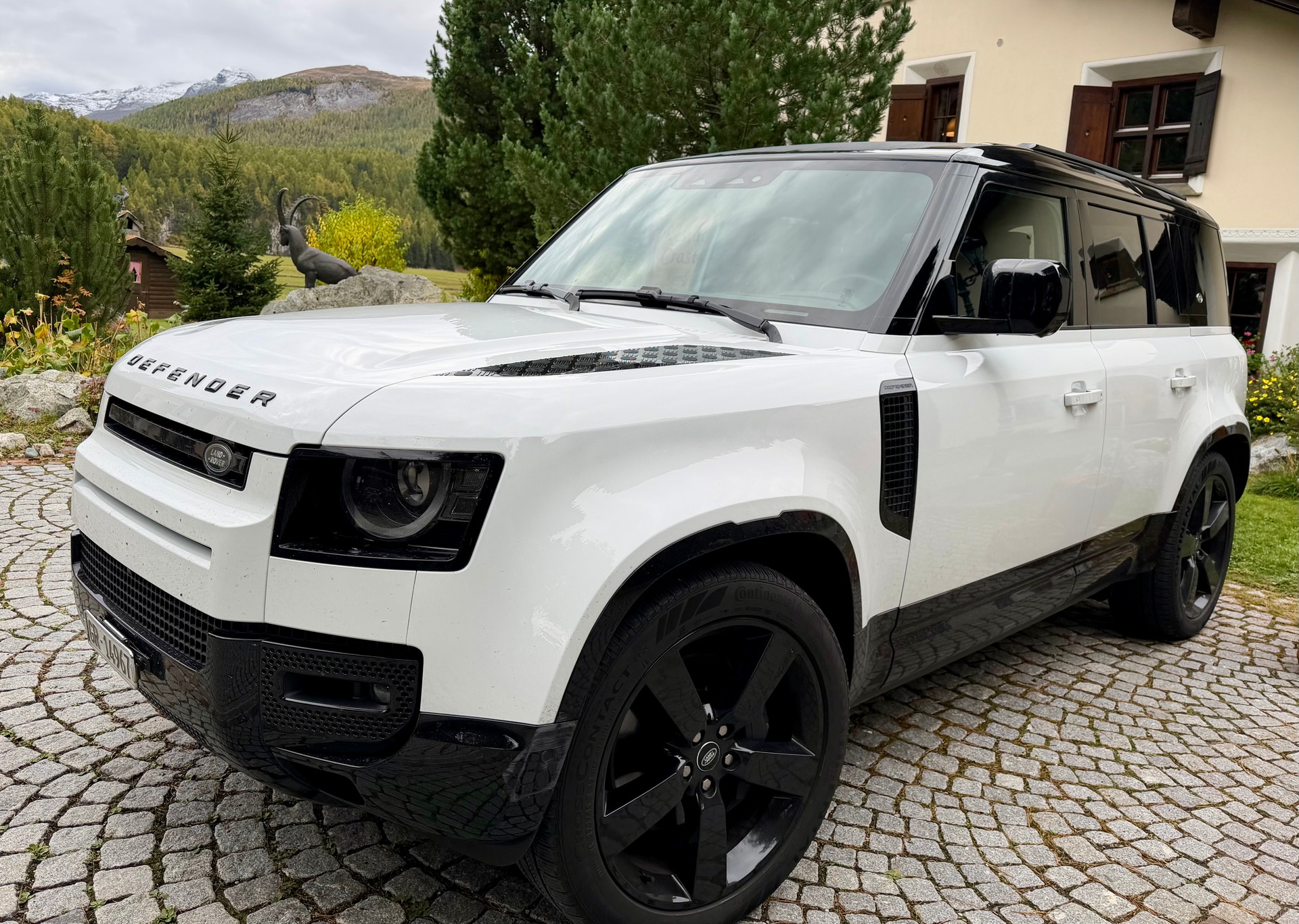 LAND ROVER 3.0 I6 400 X-Dynamic HSE-image-7