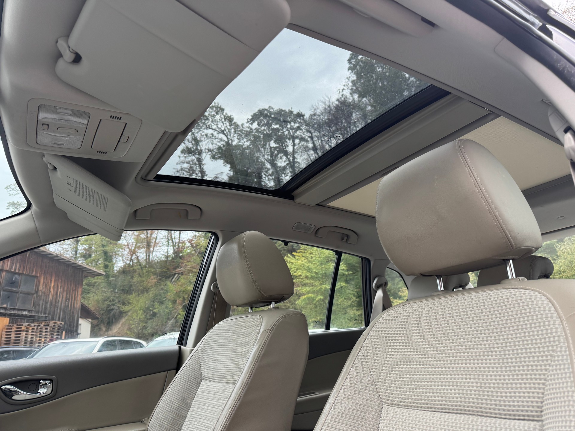 RENAULT Koleos 2.5 Dynamique 4x4-image-10