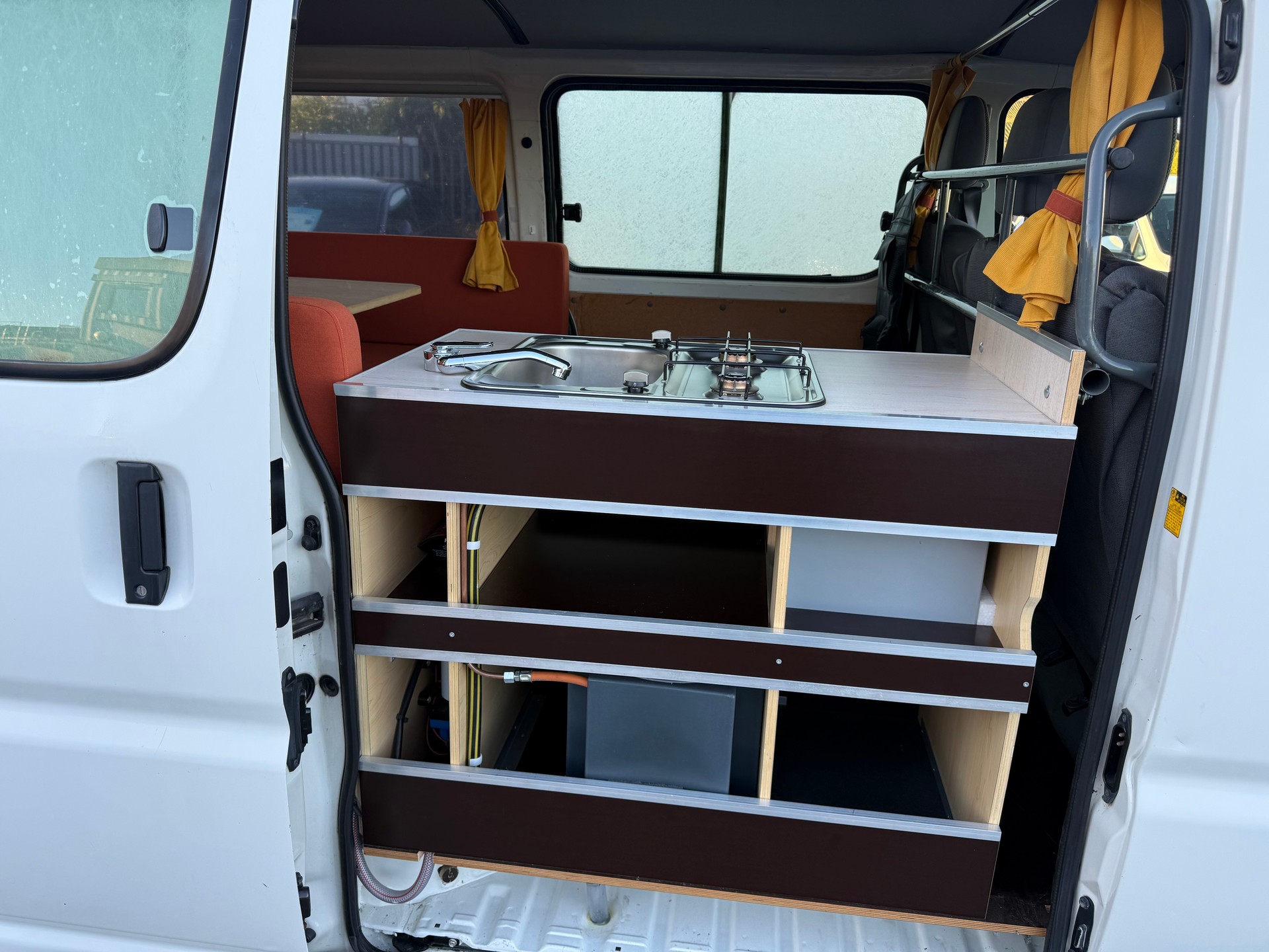 TOYOTA Hiace-image-8