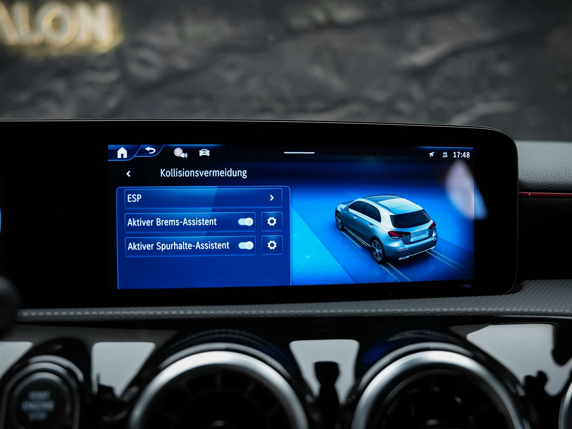 MERCEDES-BENZ A 200 AMG Line d 8G-DCT *Facelift*Werksgarantie*Multibeam LED-image-29