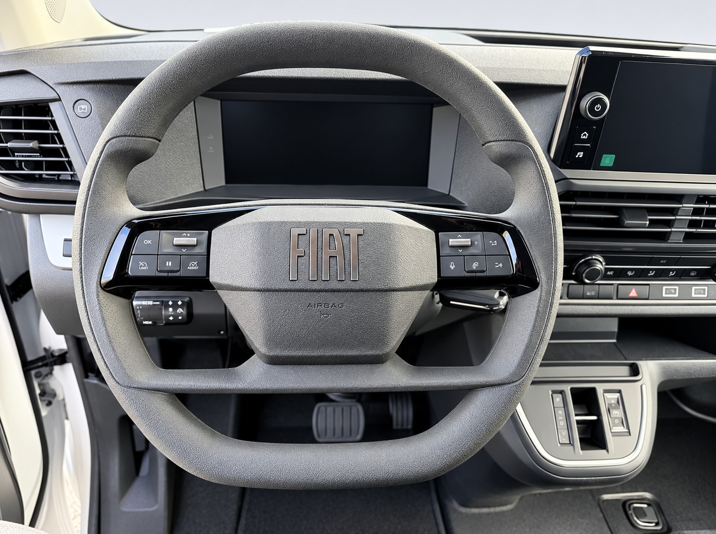 FIAT Scudo 2.2 BlueHDi L3 EAT8 * KÜHLANLAGE 5°C BIS -20°C / AUTOMAT / RÜCKFAHRKAMERA *-image-8