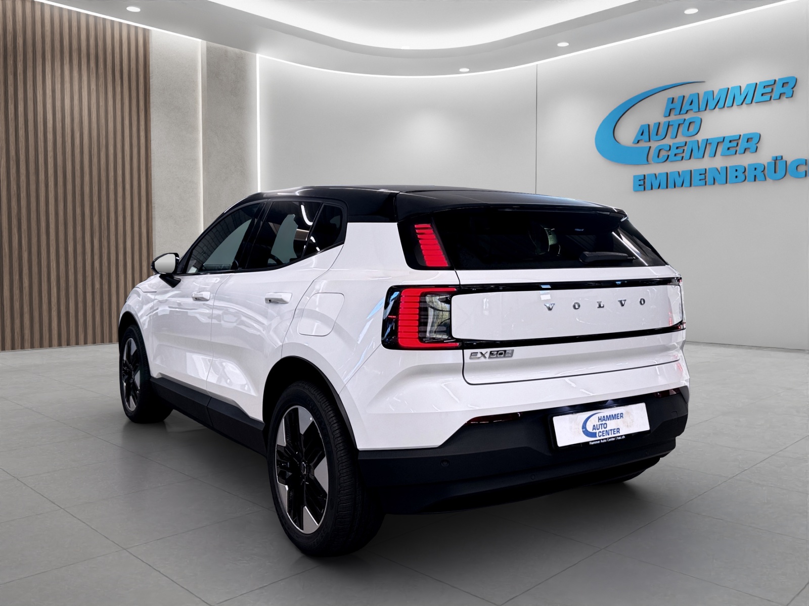 VOLVO EX30 E60 Plus-image-2