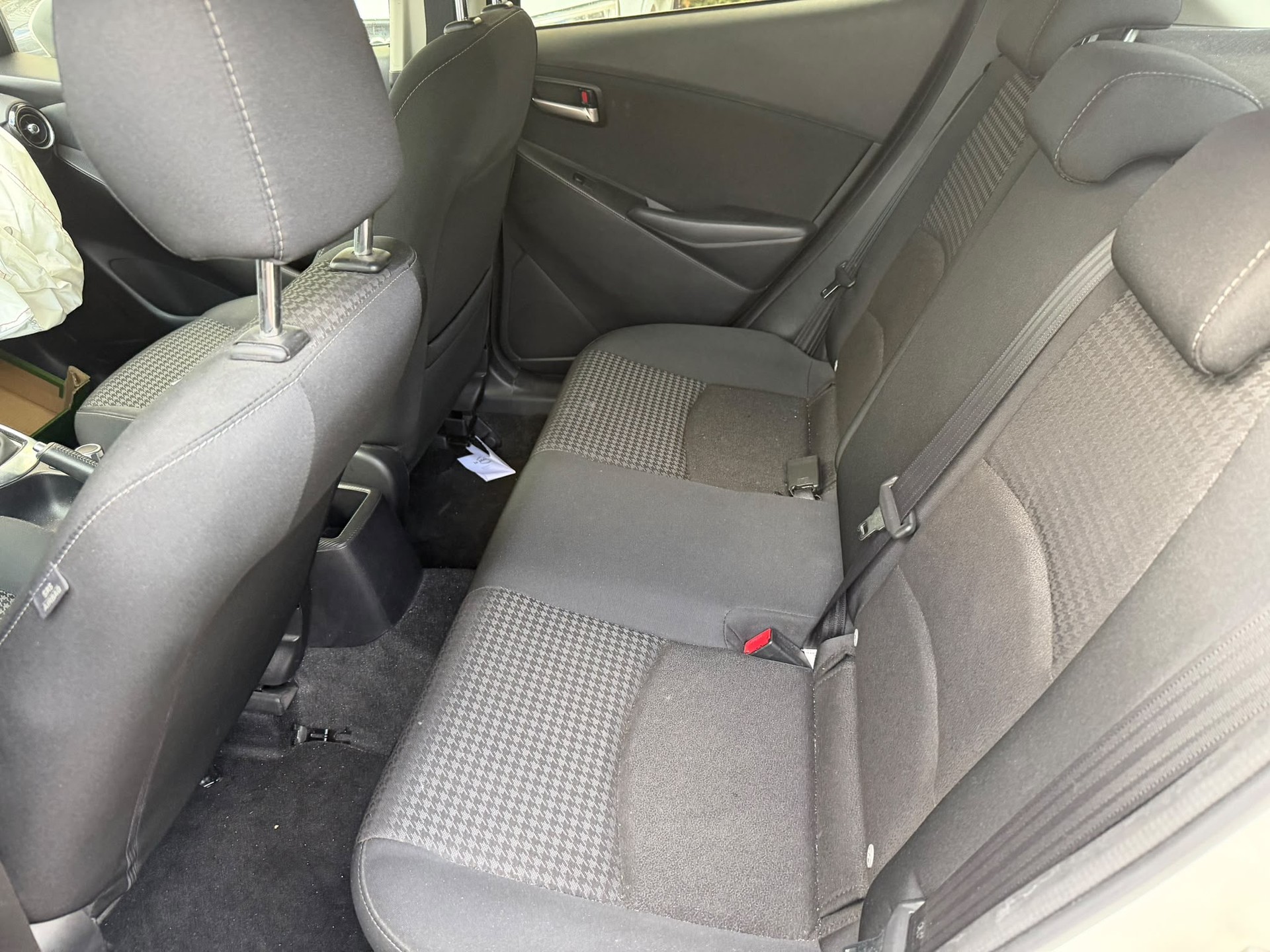 MAZDA 2 SKYACTIV-G 90 Ambition Plus-image-11