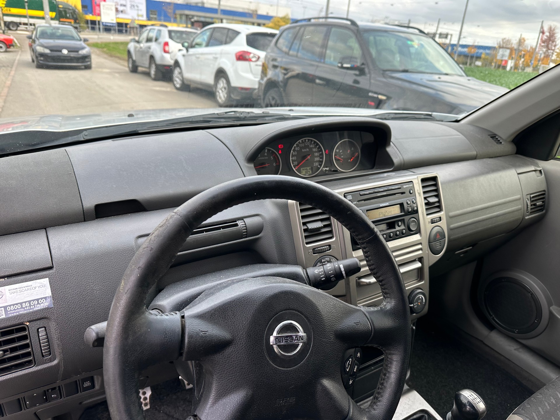 NISSAN X-Trail 2.2 DCI Comfort-image-8
