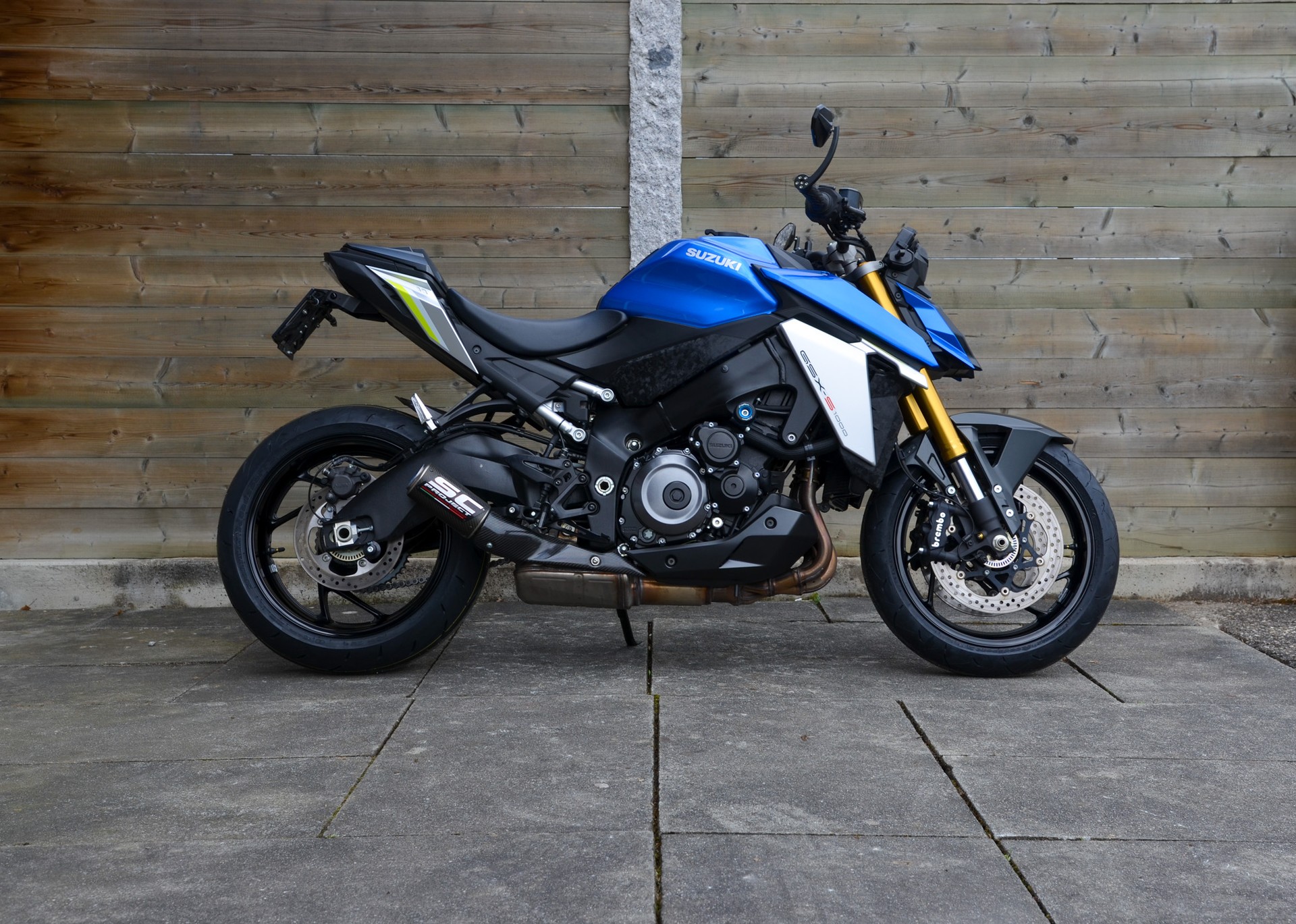 SUZUKI GSX-S 1000