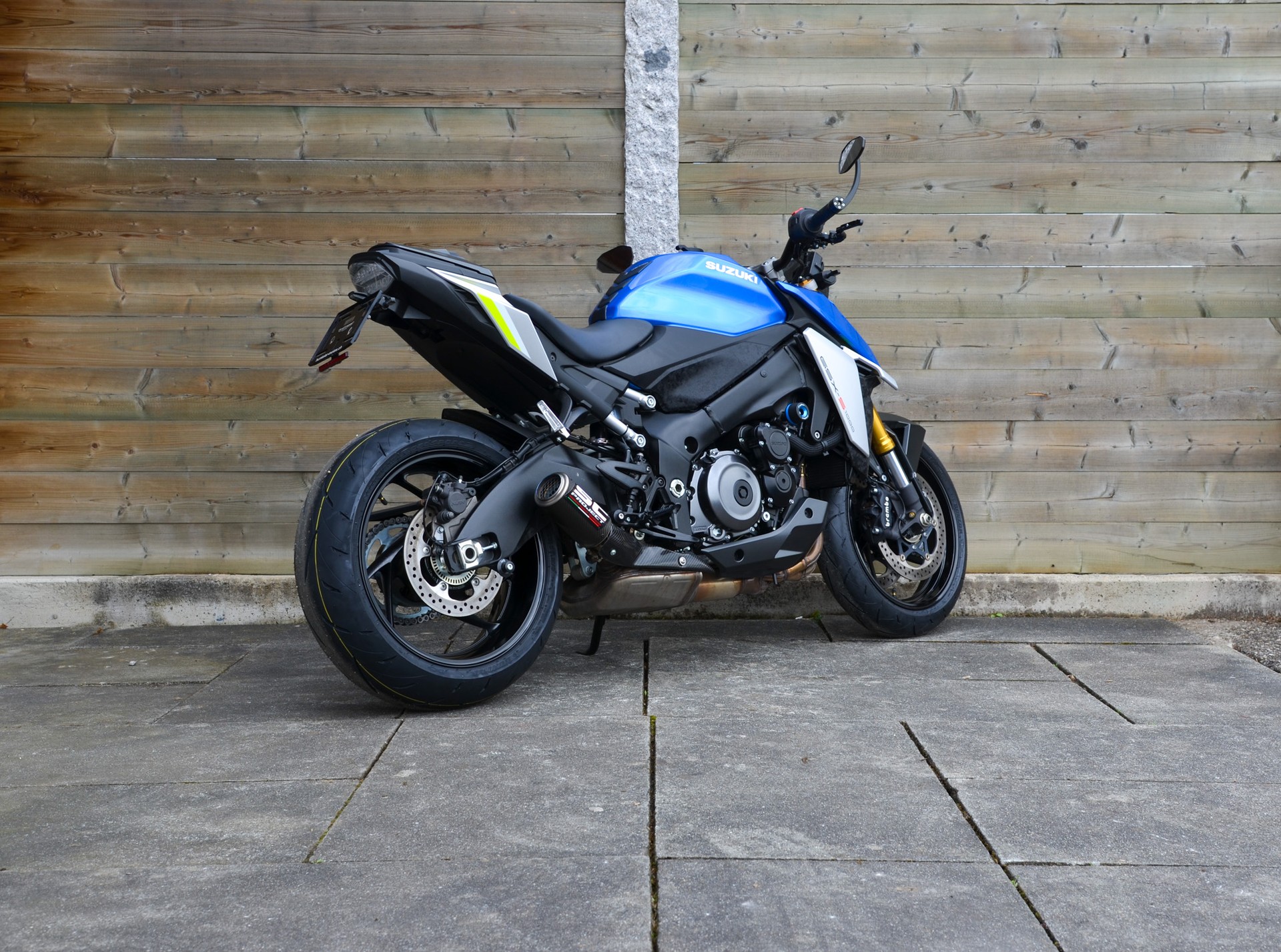 SUZUKI GSX-S 1000-image-4