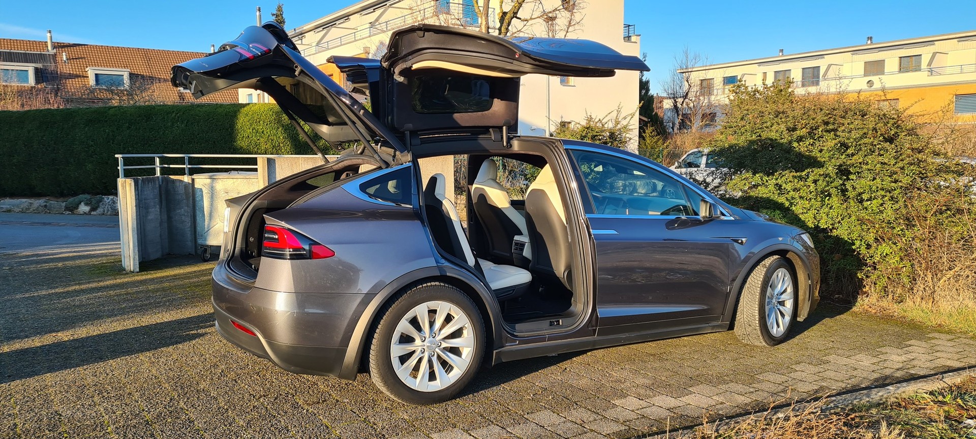 TESLA Model X Maximale-Reichweite-image-2