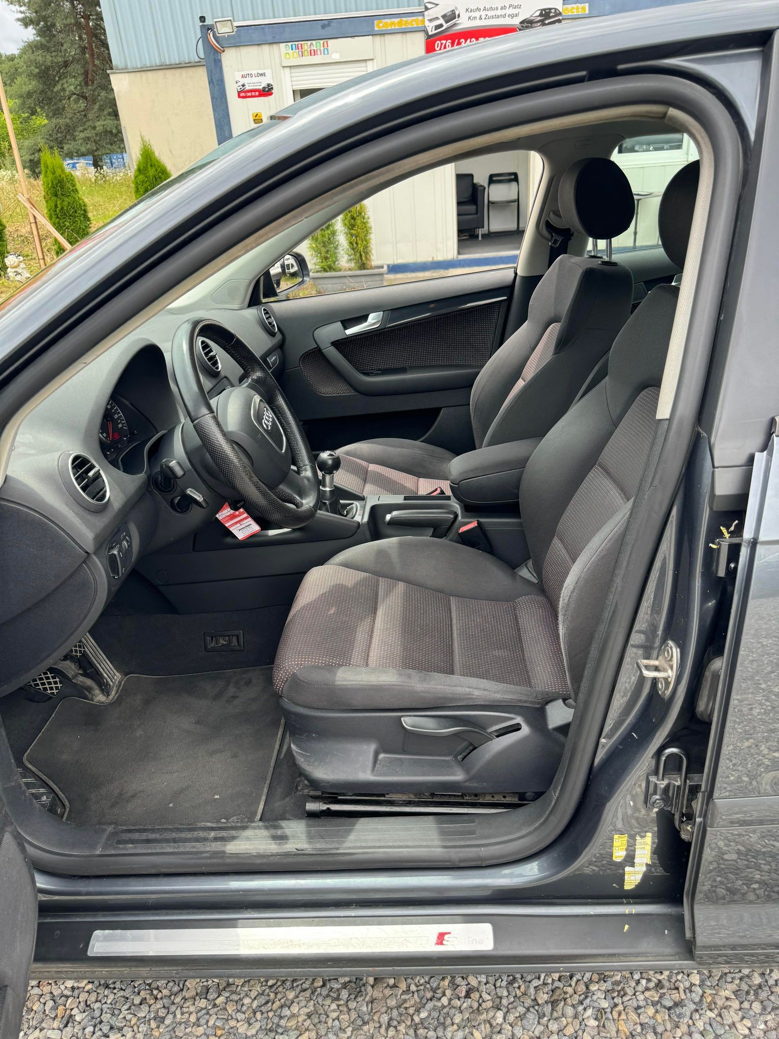 AUDI A3 Sportback 2.0 TDI Attraction quattro-image-7