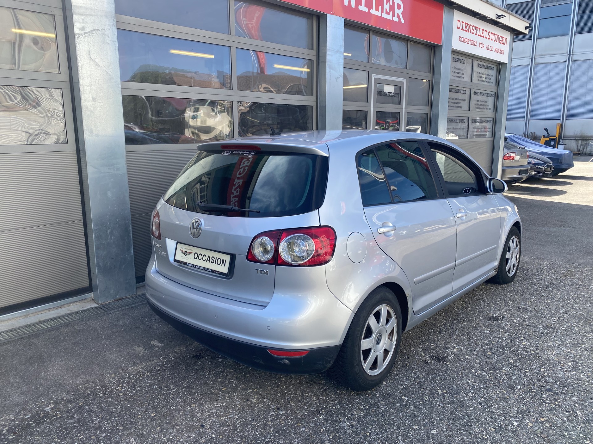 VW Golf Plus 2.0 TDI Comfortline-image-4