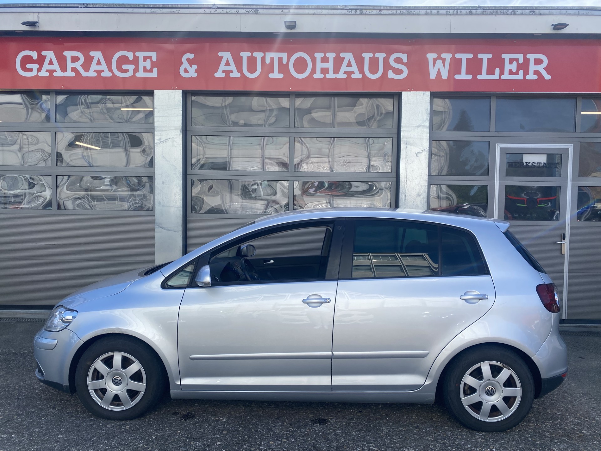 VW Golf Plus 2.0 TDI Comfortline-image-7