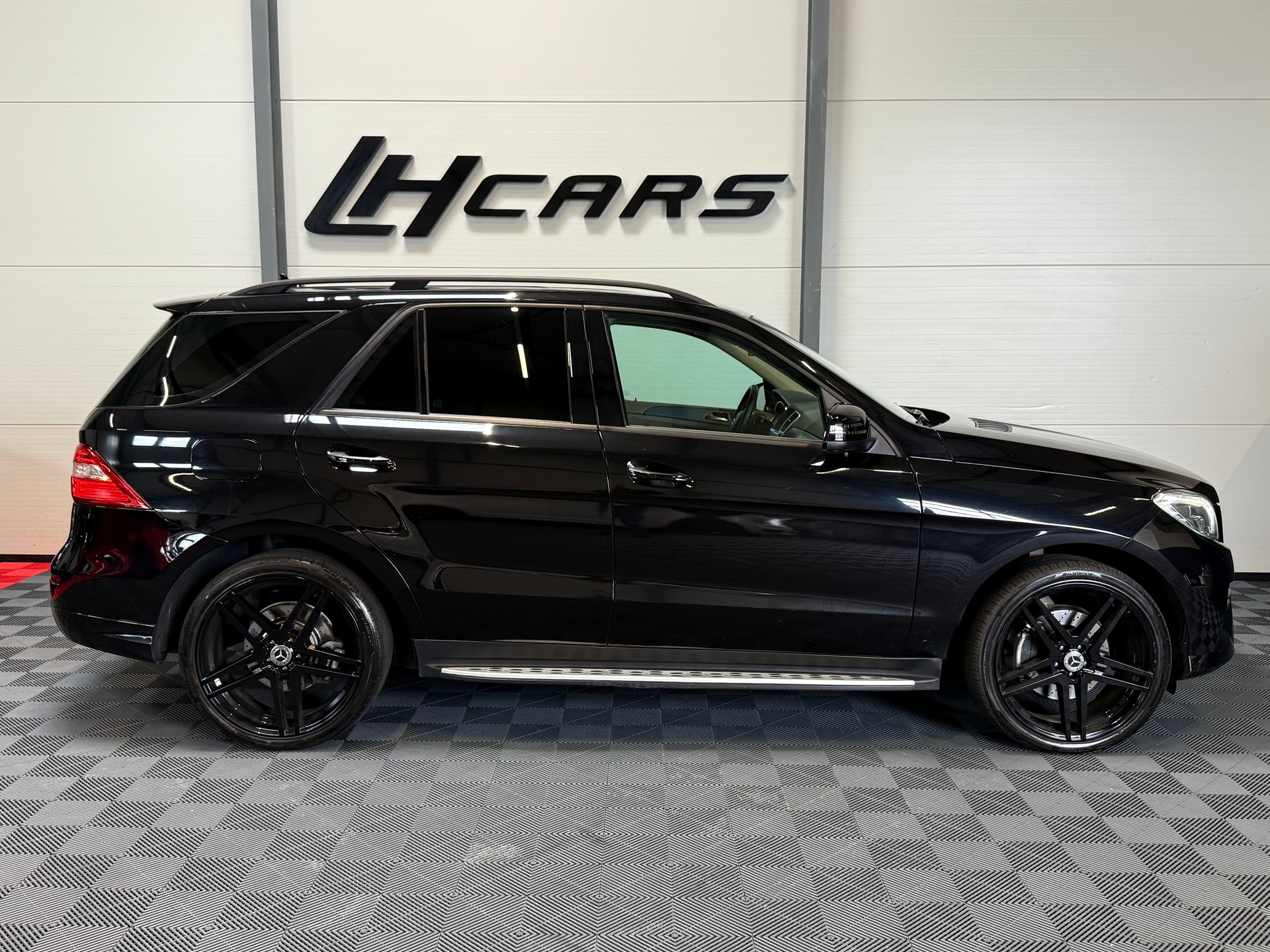 MERCEDES-BENZ ML 350 CDI BlueTec-image-4