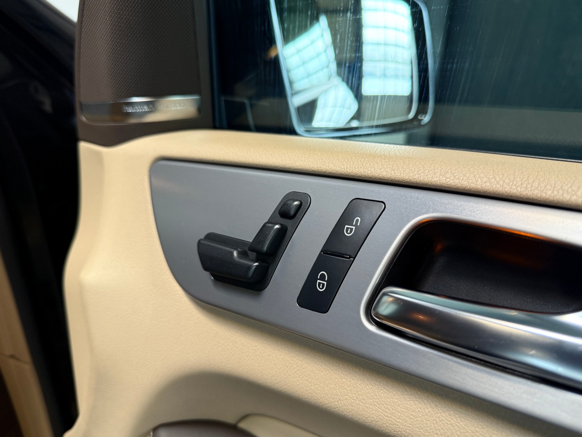 MERCEDES-BENZ ML 350 CDI BlueTec-image-8