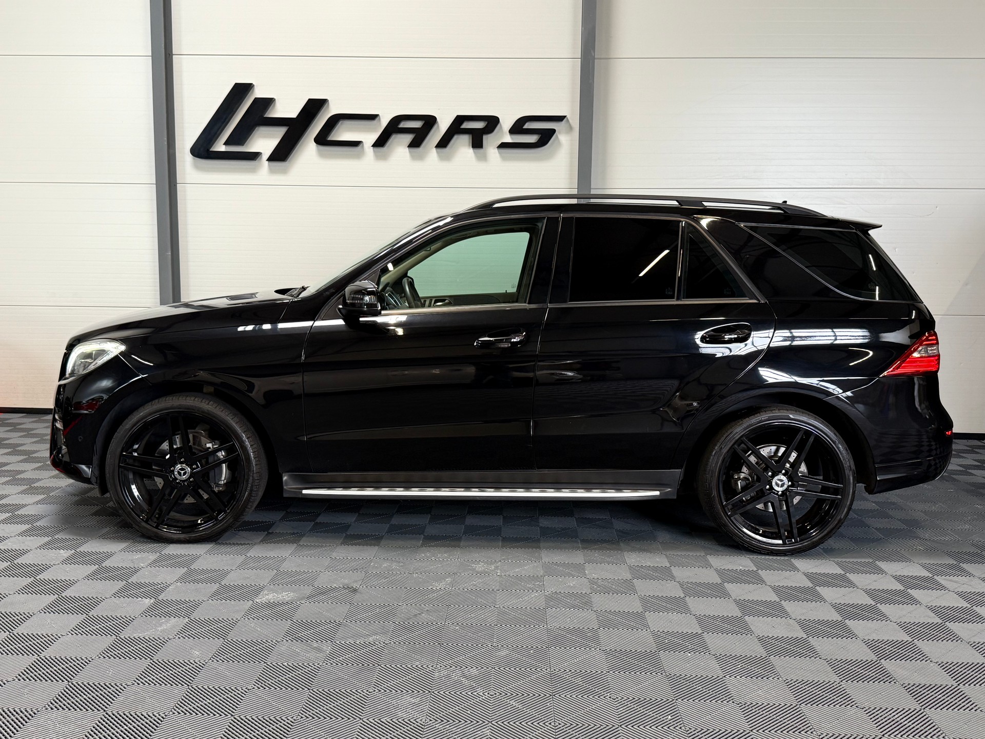 MERCEDES-BENZ ML 350 CDI BlueTec-image-1