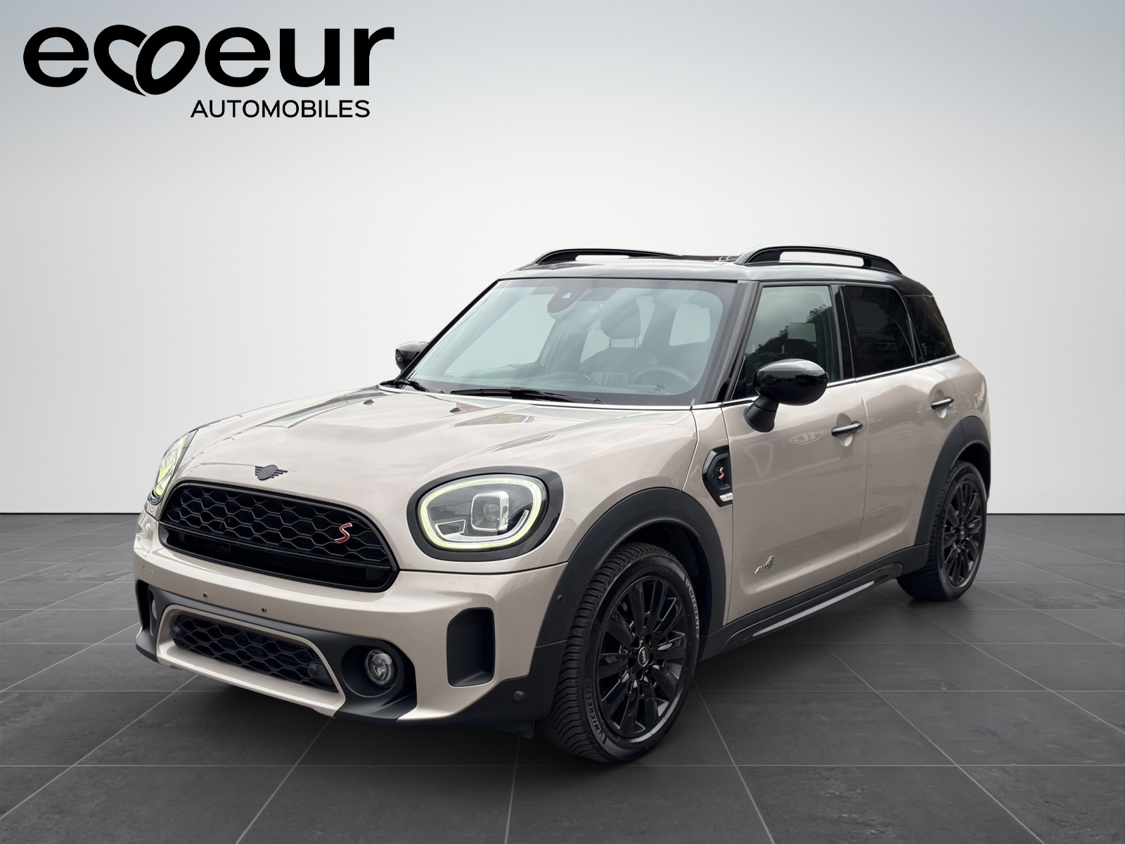 MINI Countryman F60 2.0i Cooper (SUV / GelÃ¤ndewagen)