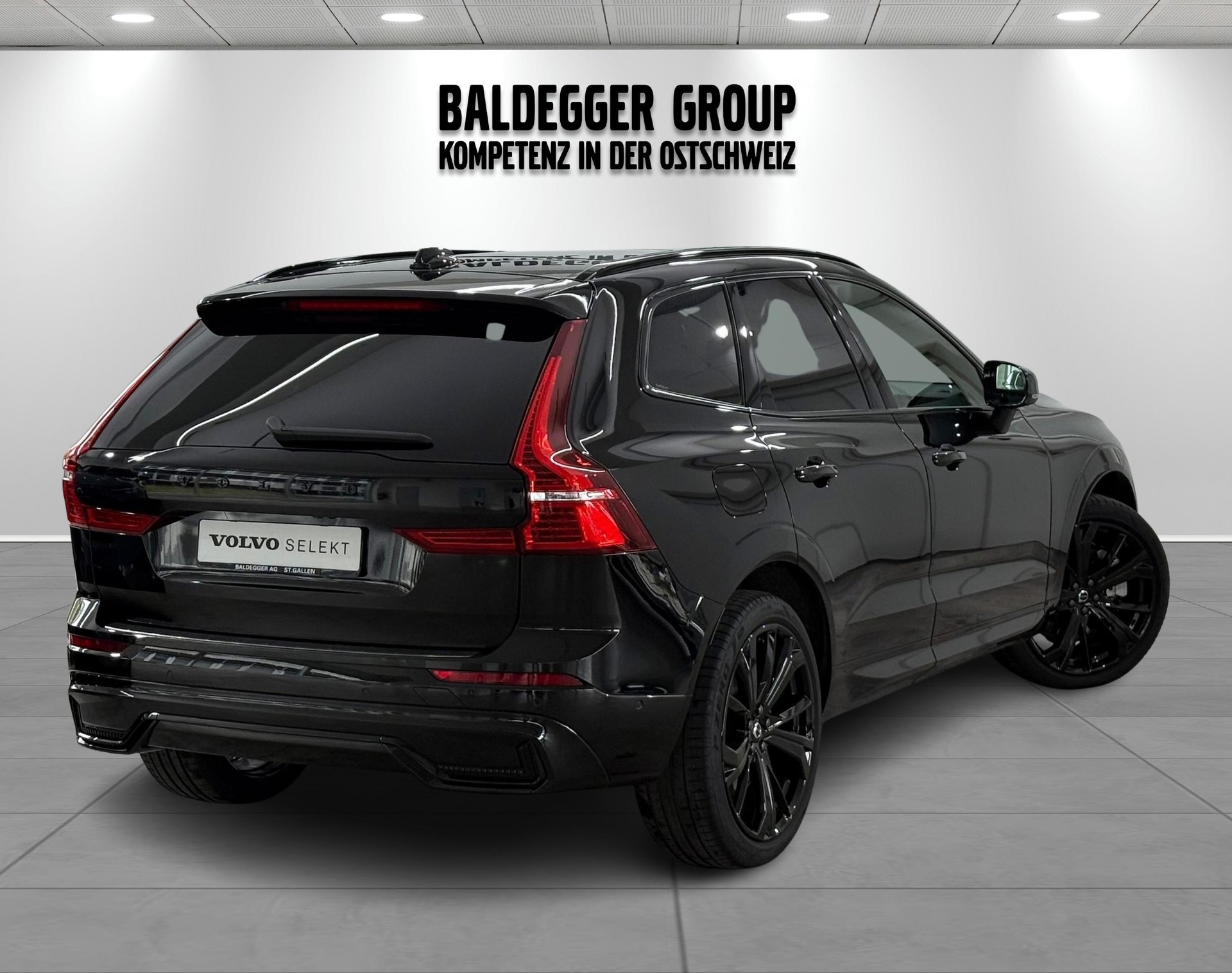 VOLVO XC60 2.0 T8 TE Black Edition eAWD-showroom-element-2