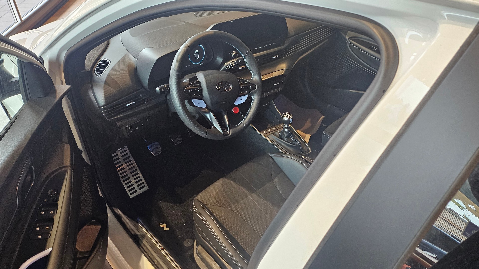 HYUNDAI i20 1.6 T-GDi N-image-23