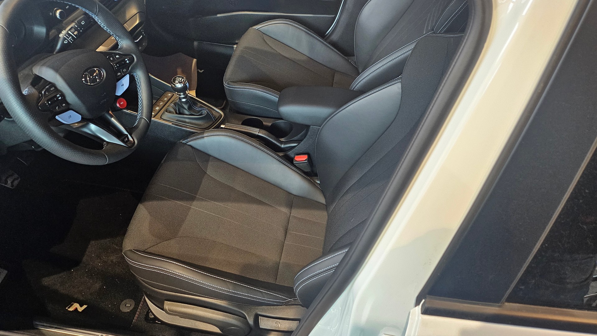HYUNDAI i20 1.6 T-GDi N-image-22