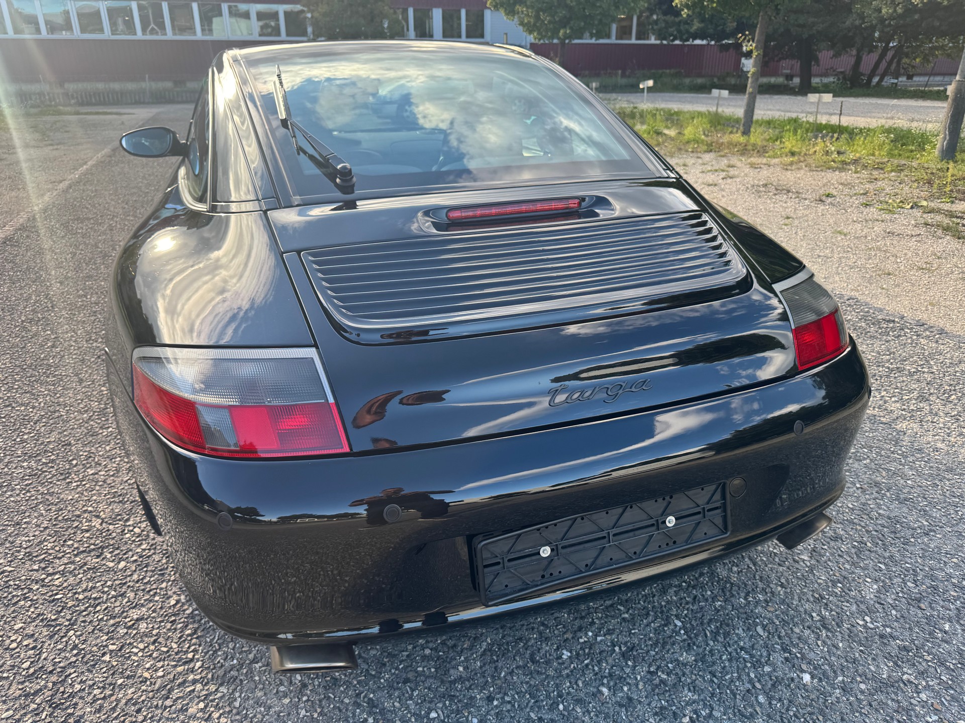PORSCHE 911 Carrera Targa-image-3