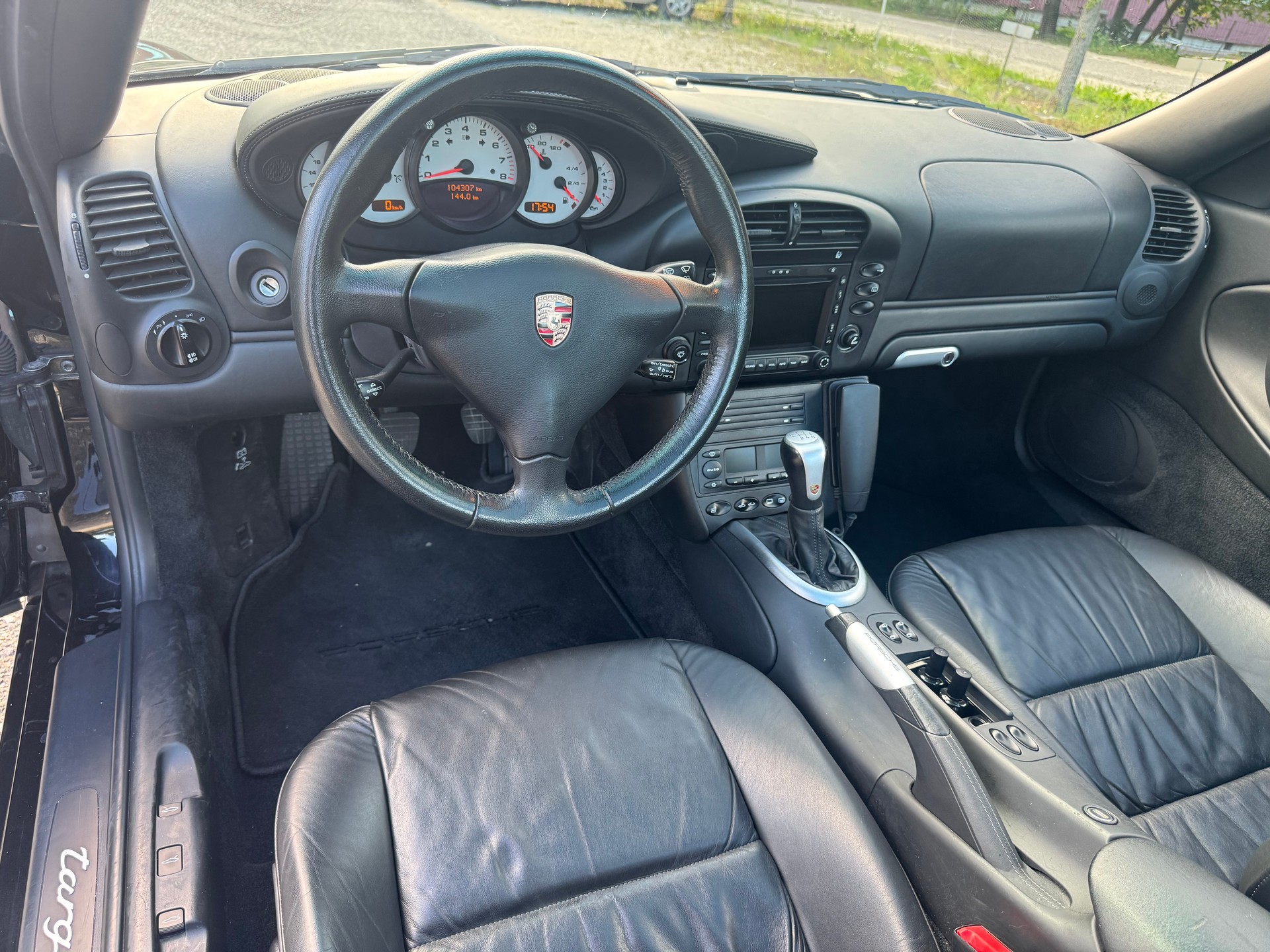 PORSCHE 911 Carrera Targa-image-6