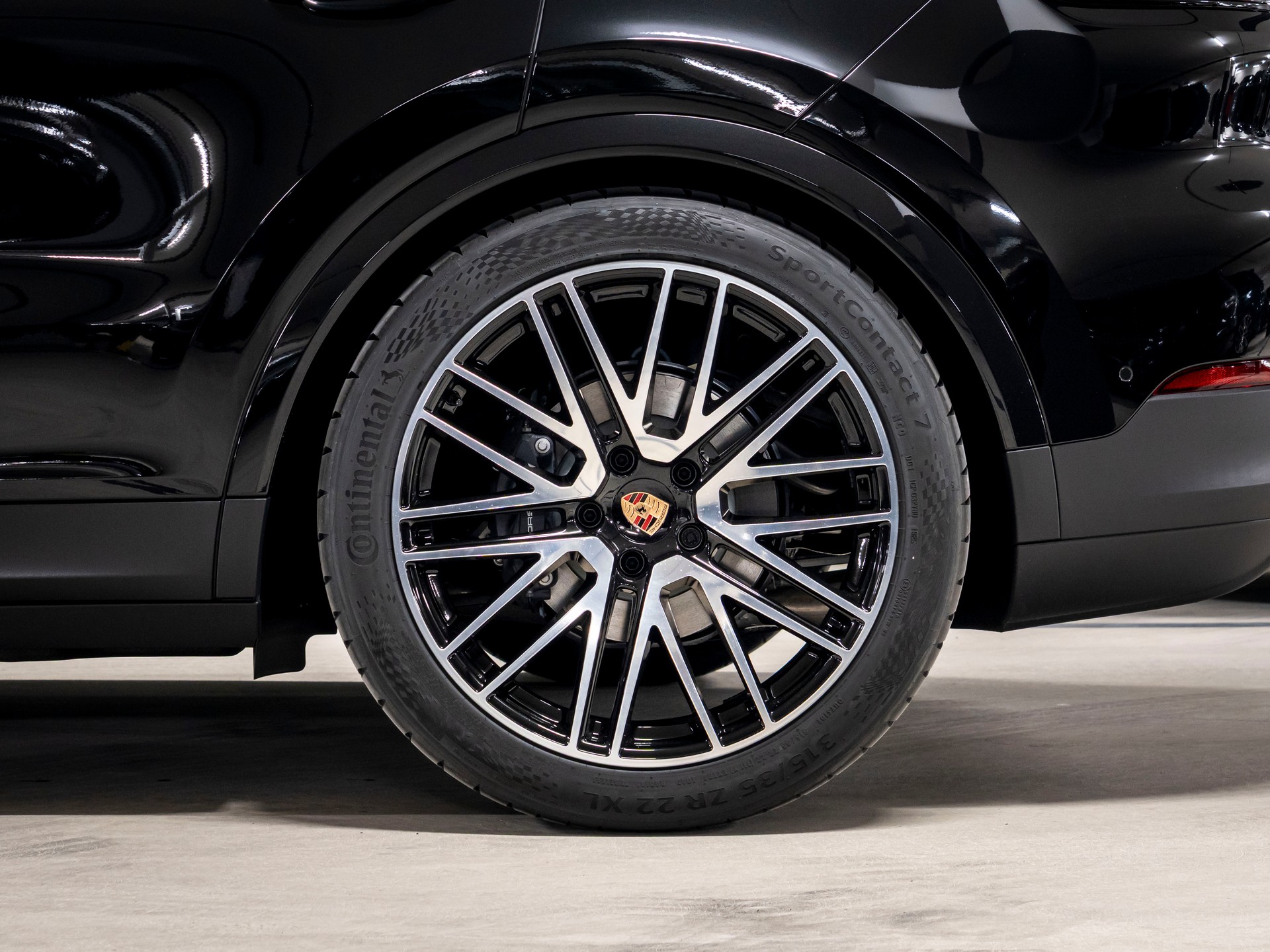 PORSCHE Cayenne Coupé Tiptronic-image-8