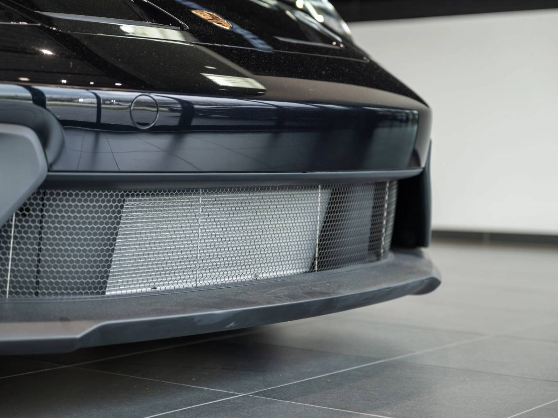 PORSCHE 911 GT3-image-21
