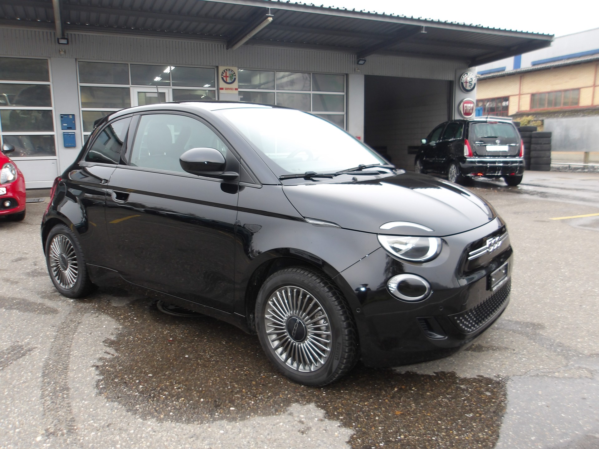 FIAT 500 electric 87 kW Icon-image-6