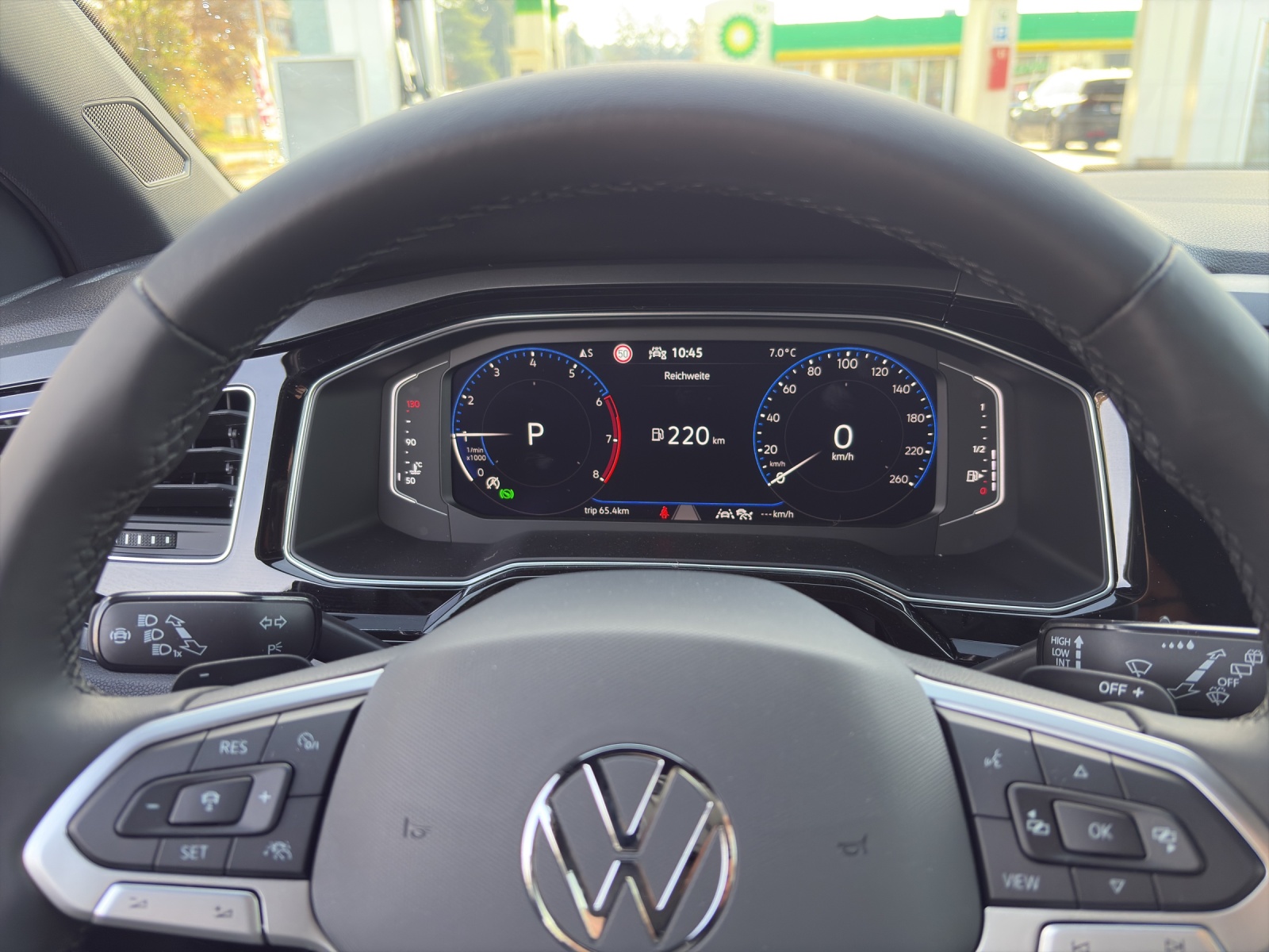 VW Polo 1.0 TSI R-Line DSG-image-10