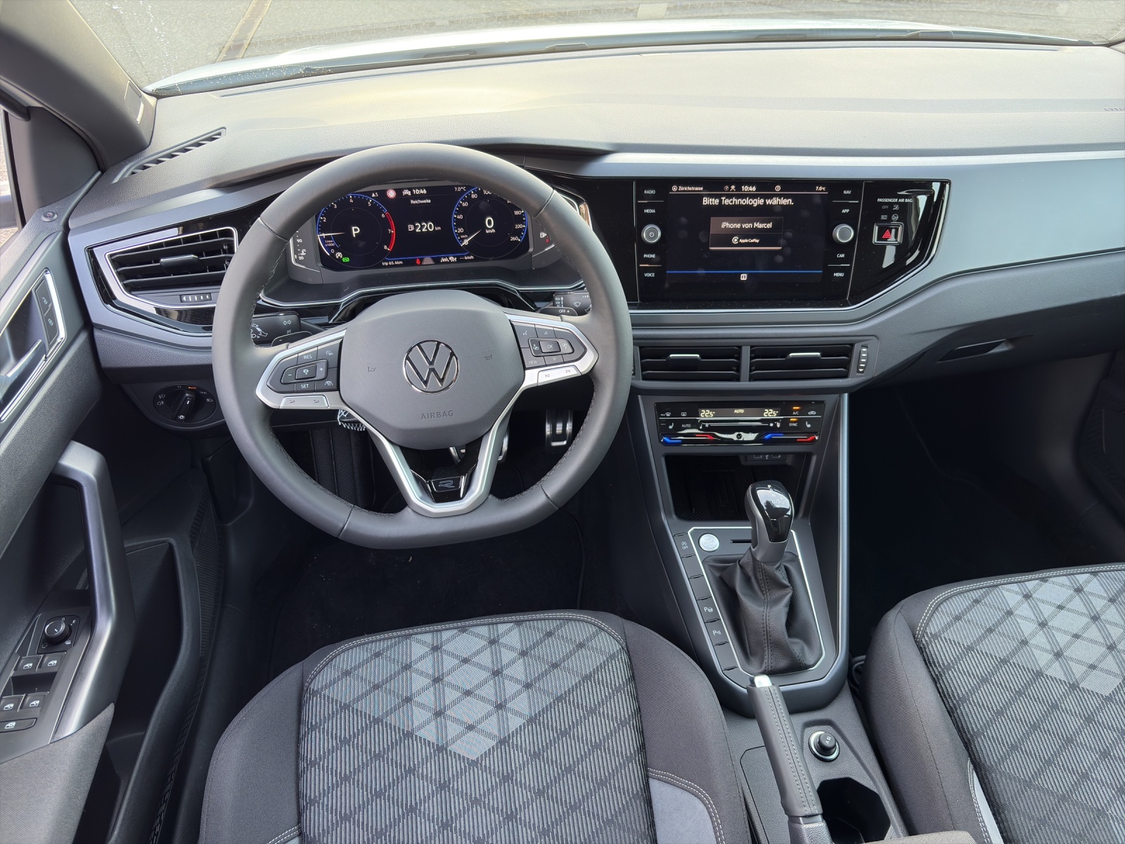 VW Polo 1.0 TSI R-Line DSG-image-8