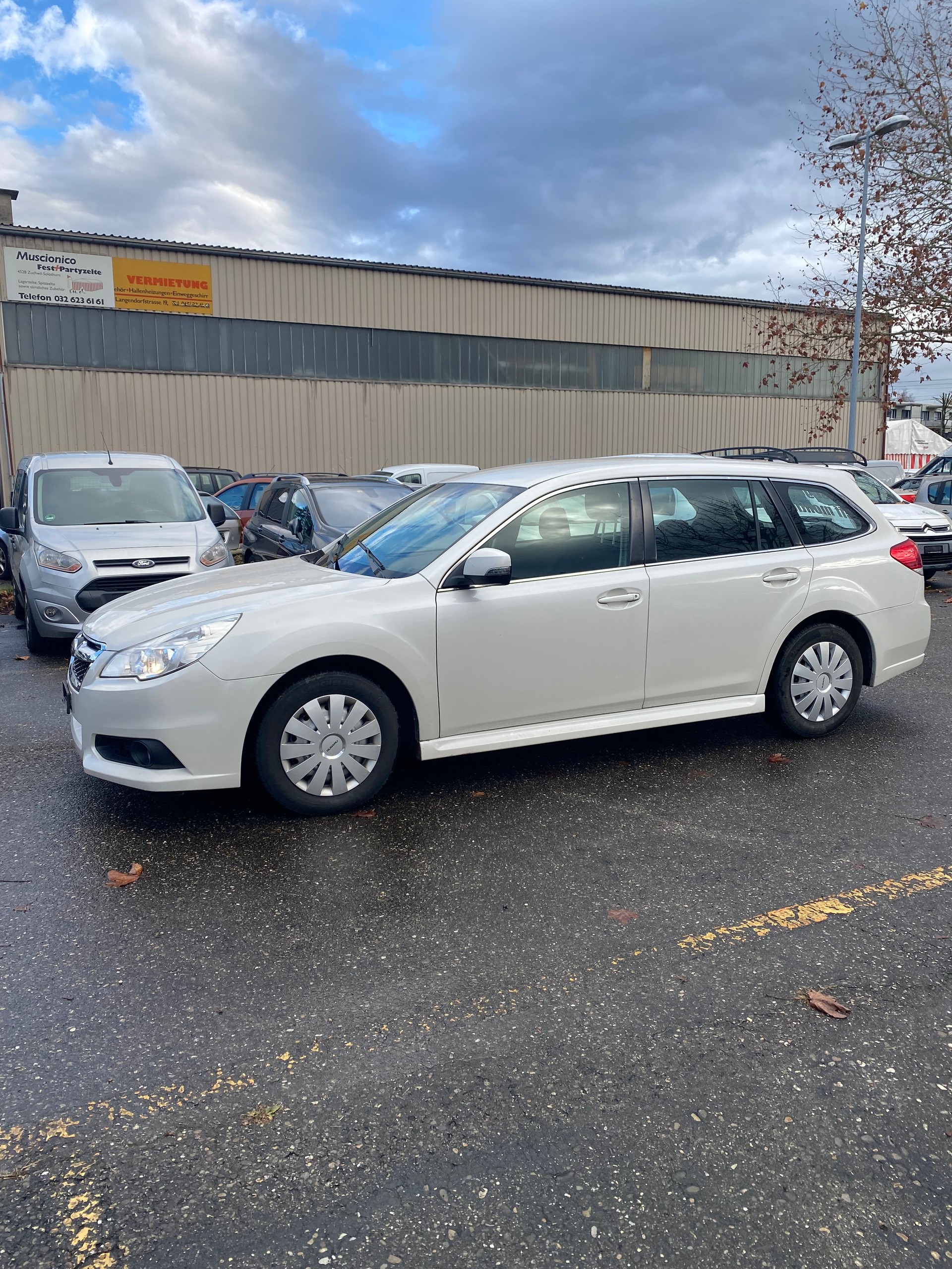 SUBARU Legacy 2.0i Limited AWD Lineartronic-image-3