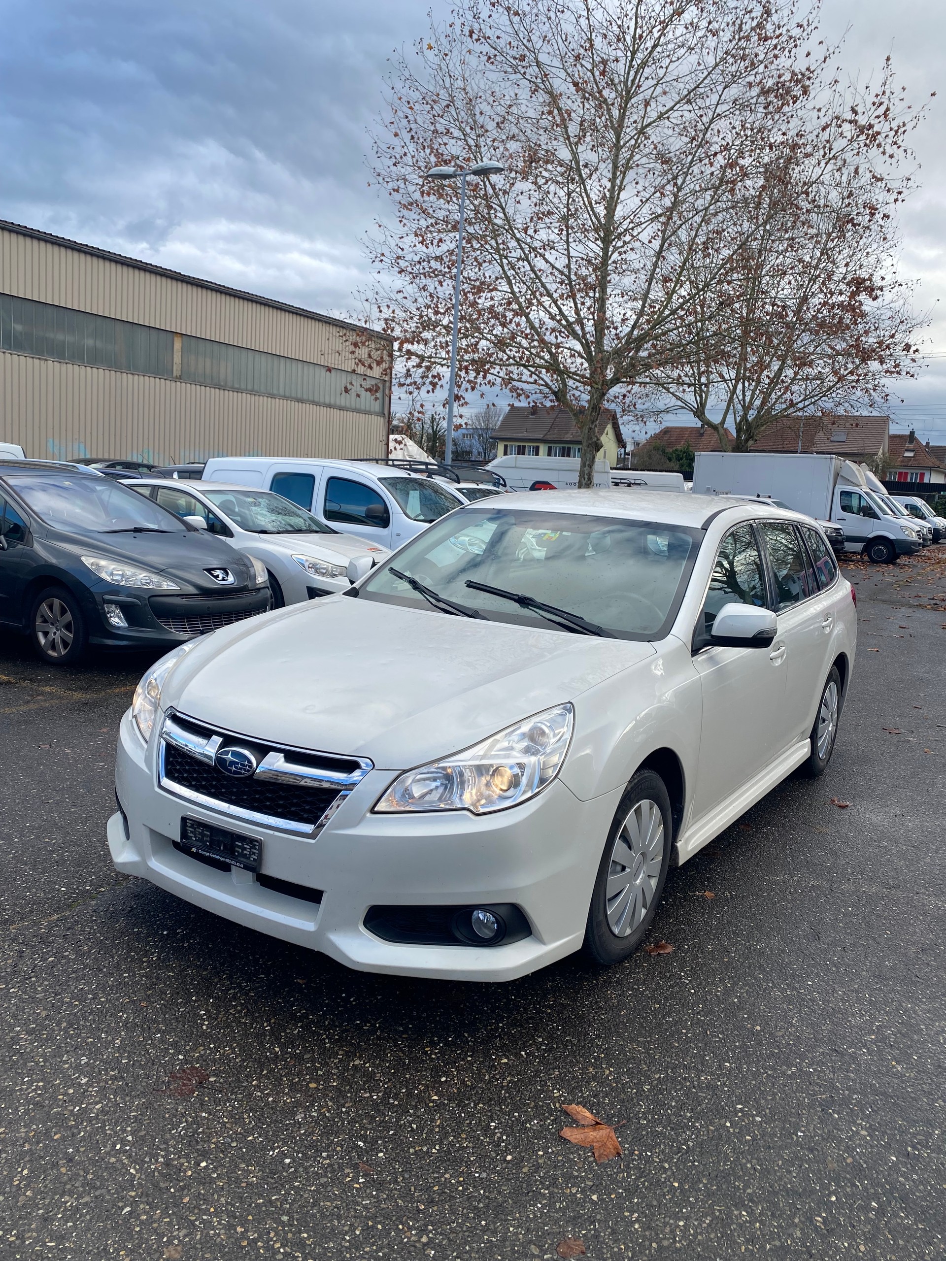 SUBARU Legacy 2.0i Limited AWD Lineartronic-image-0