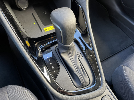 TOYOTA Yaris 1.5 Trend e-CVT-image-11