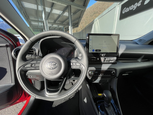 TOYOTA Yaris 1.5 Trend e-CVT-image-7