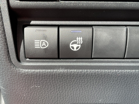 TOYOTA Yaris 1.5 Trend e-CVT-image-8