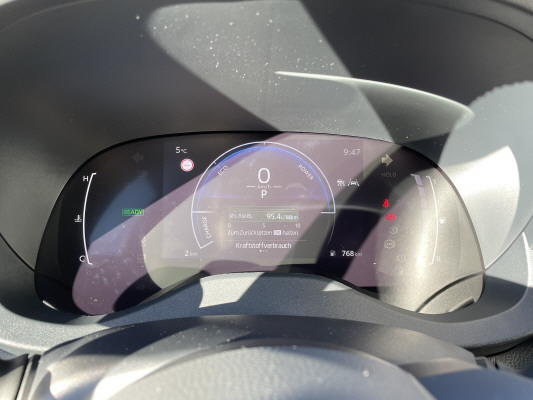 TOYOTA Yaris 1.5 Trend e-CVT-image-10