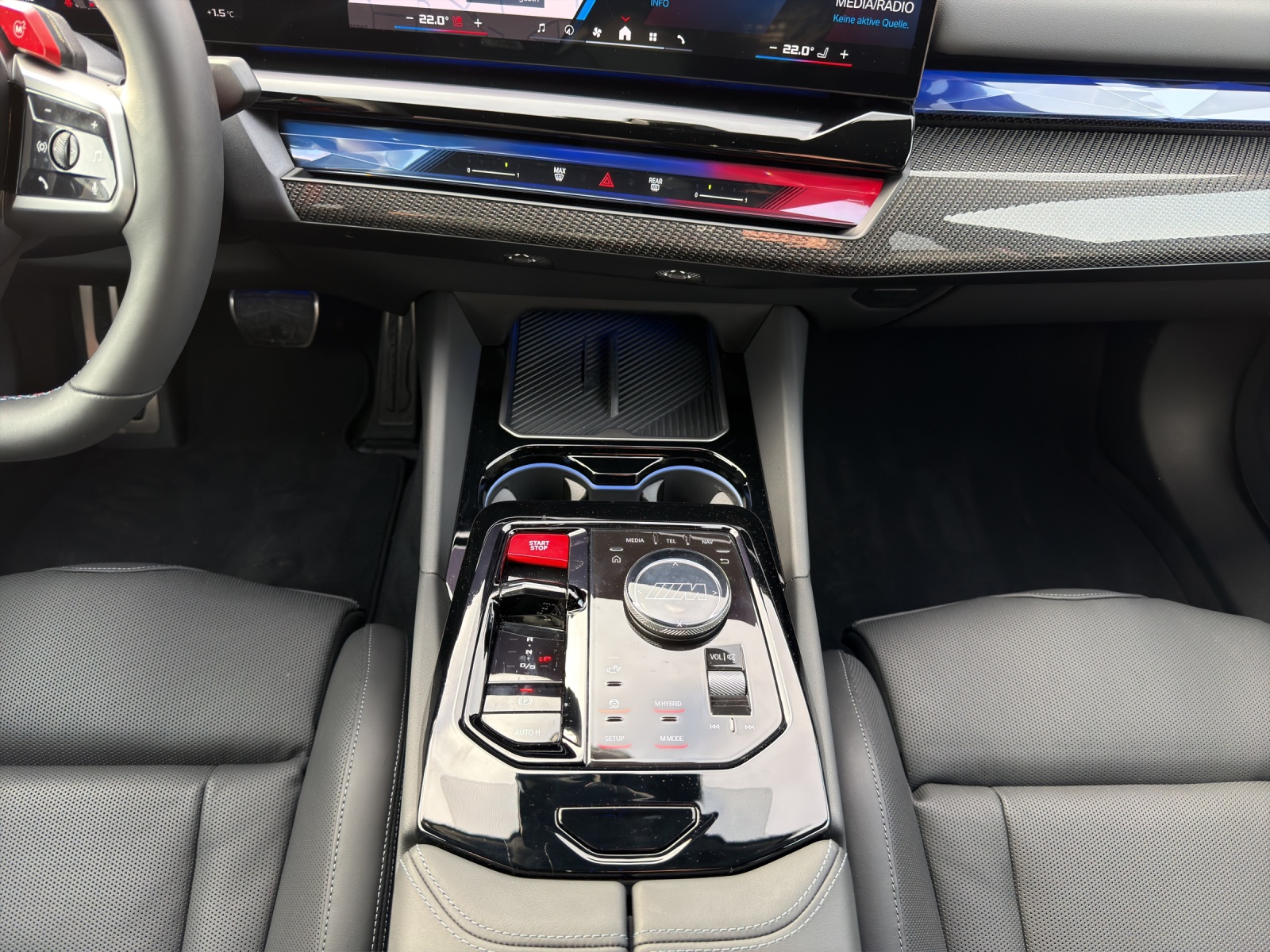 BMW M5 xDrive-image-12