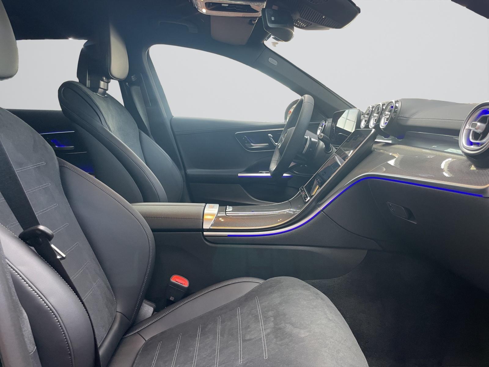 MERCEDES-BENZ C 220 d 4MATIC T-Modell Swiss Star AMG Line-image-5