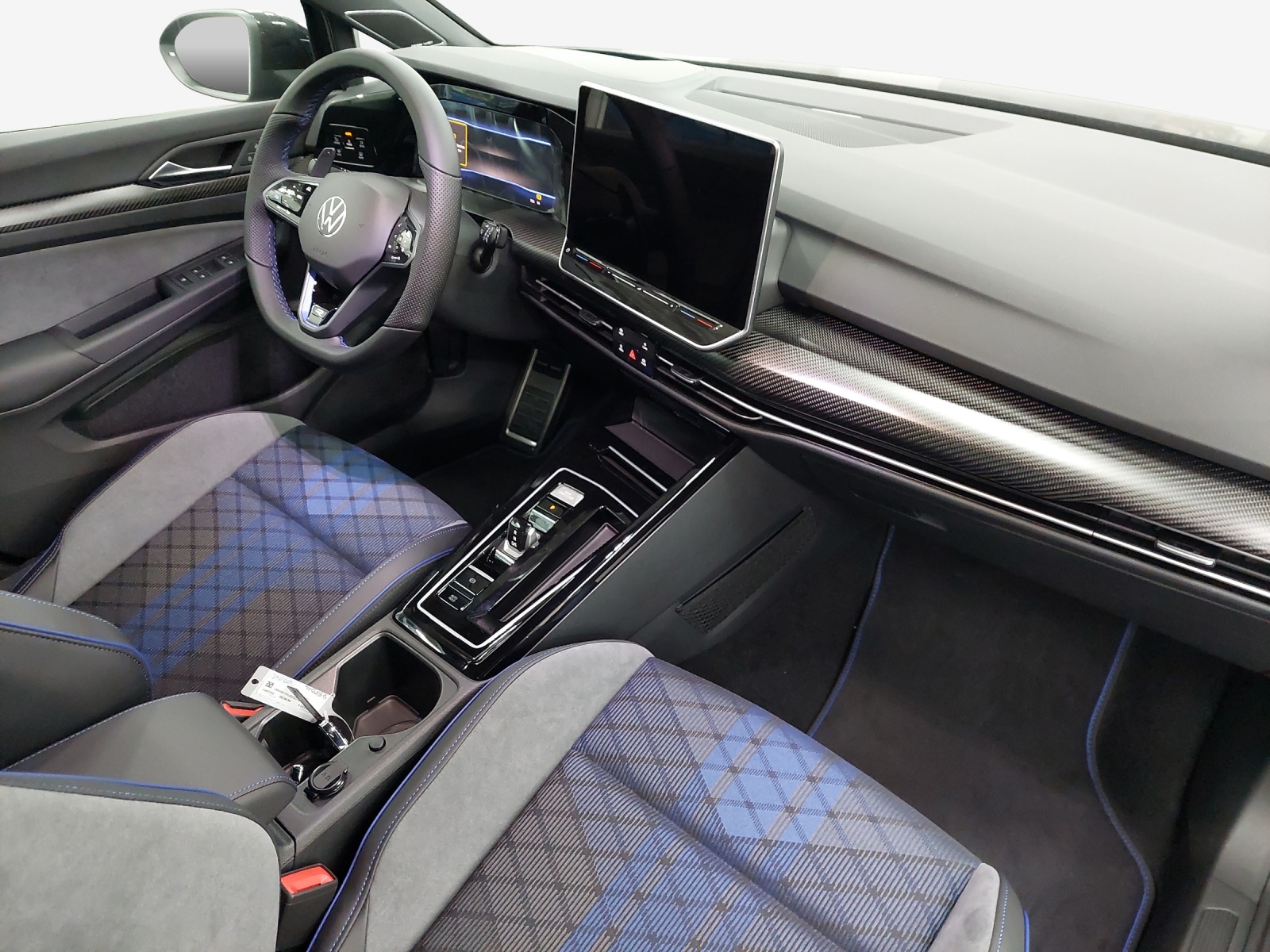 VW Golf 2.0 TSI R DSG 4 Motion-image-14