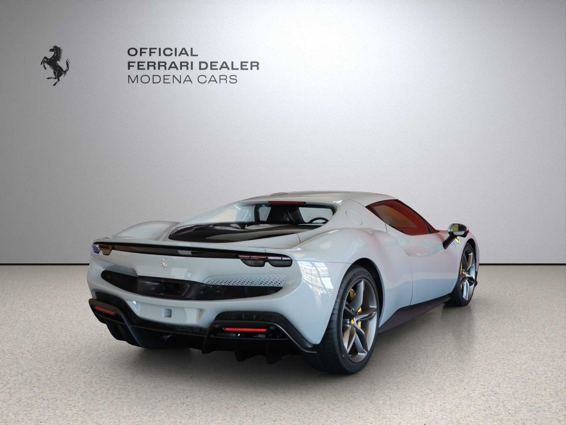 FERRARI 296 GTB-showroom-element-1