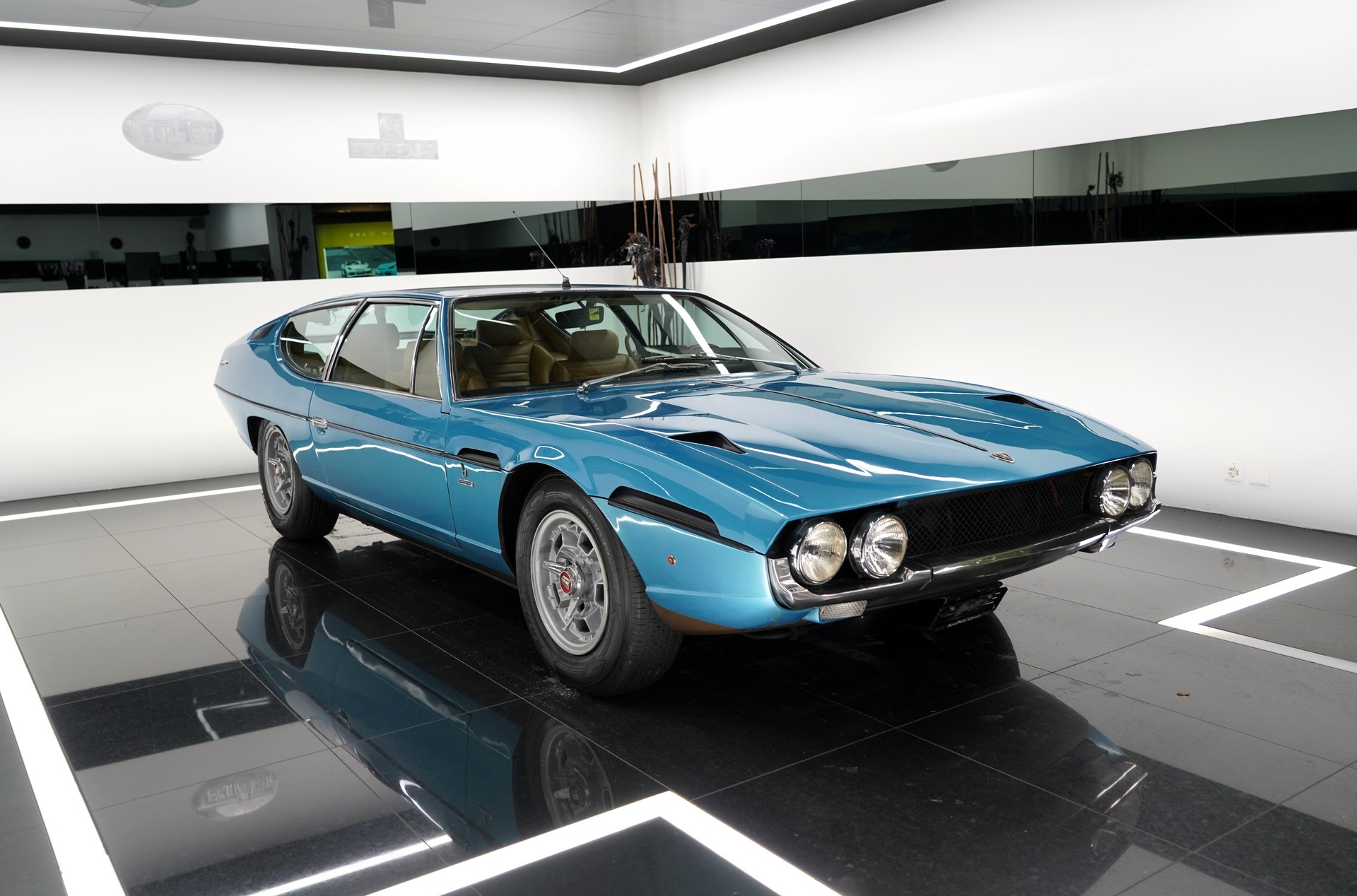 LAMBORGHINI Espada GT 400-showroom-element-1